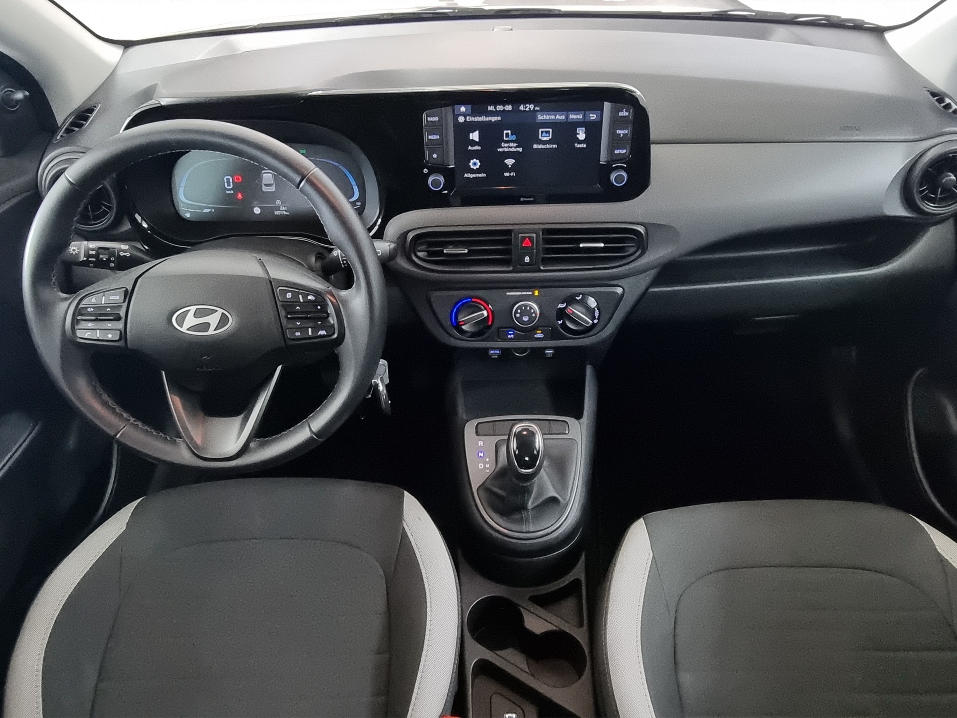 HYUNDAI i10 1.0 Pica-image-7