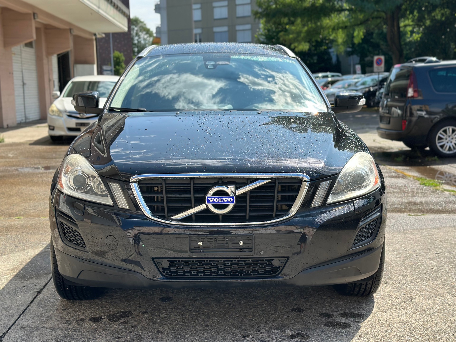VOLVO XC60 D3 AWD Momentum Geartronic-image-0