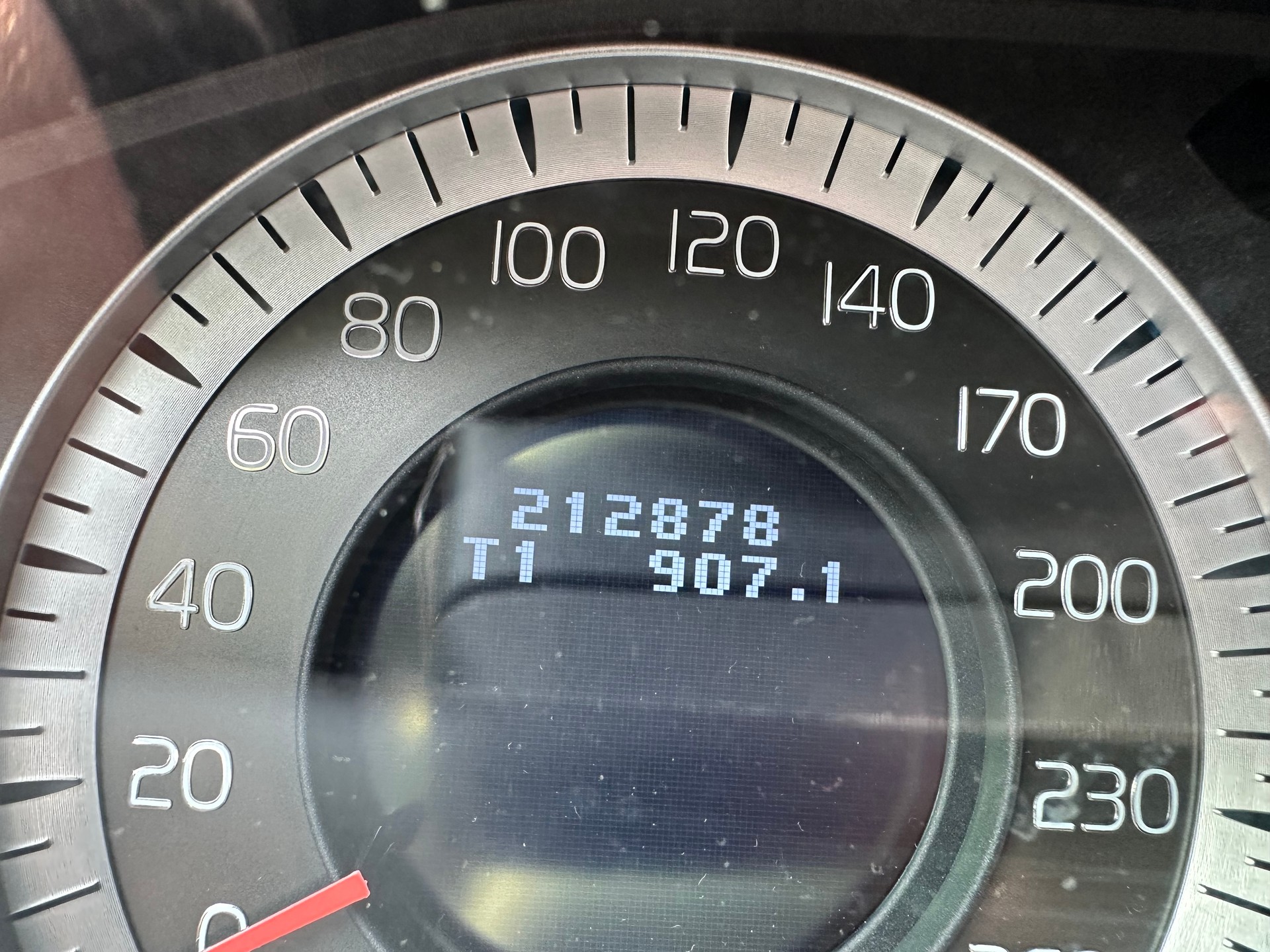 VOLVO XC60 D3 AWD Momentum Geartronic-image-12