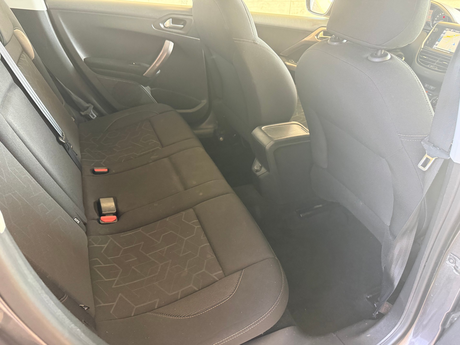 PEUGEOT 2008-image-7