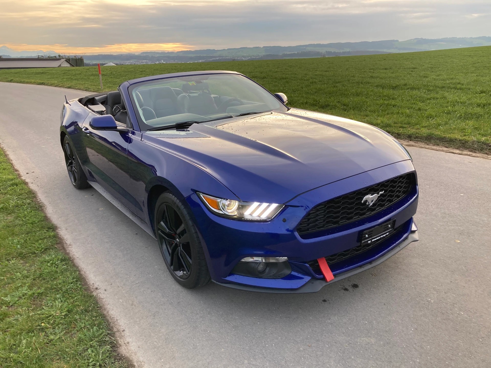 FORD Mustang Convertible 2.3-image-0