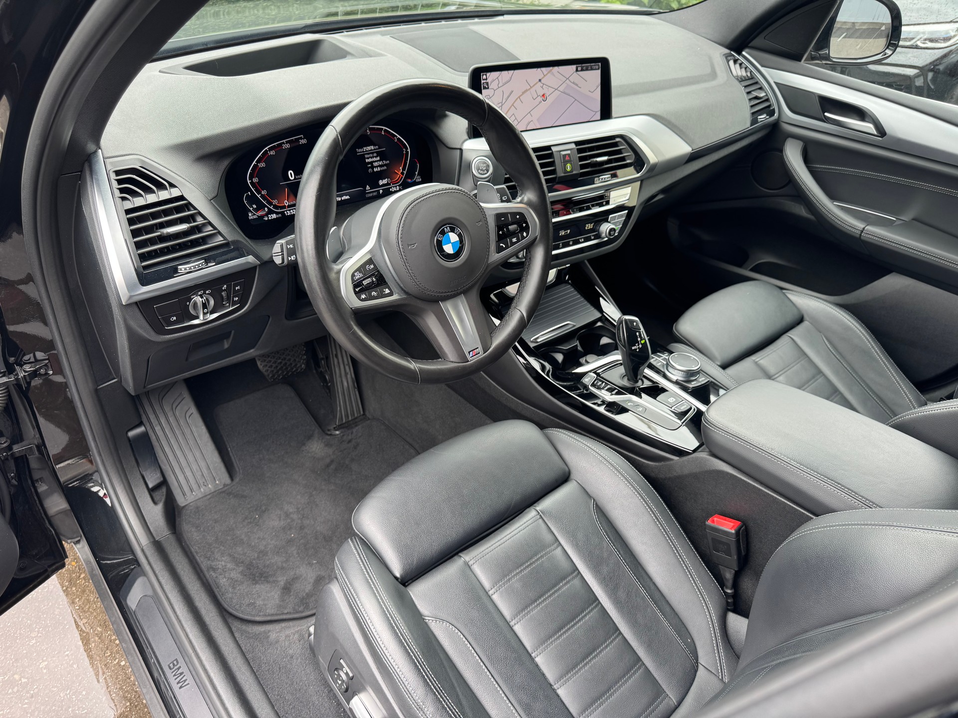 BMW X3 xDrive 48V 20d Steptronic-image-13