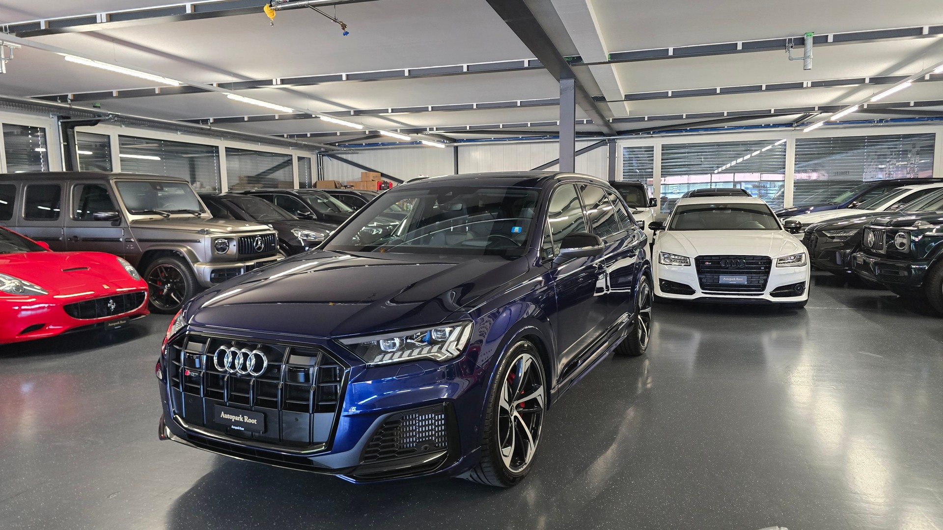 AUDI SQ7 4.0 TDI quattro tiptronic-image-13