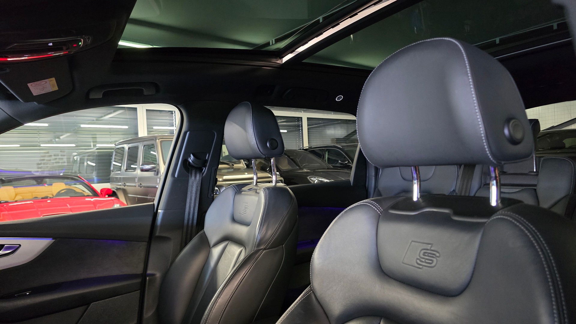 AUDI SQ7 4.0 TDI quattro tiptronic-image-17