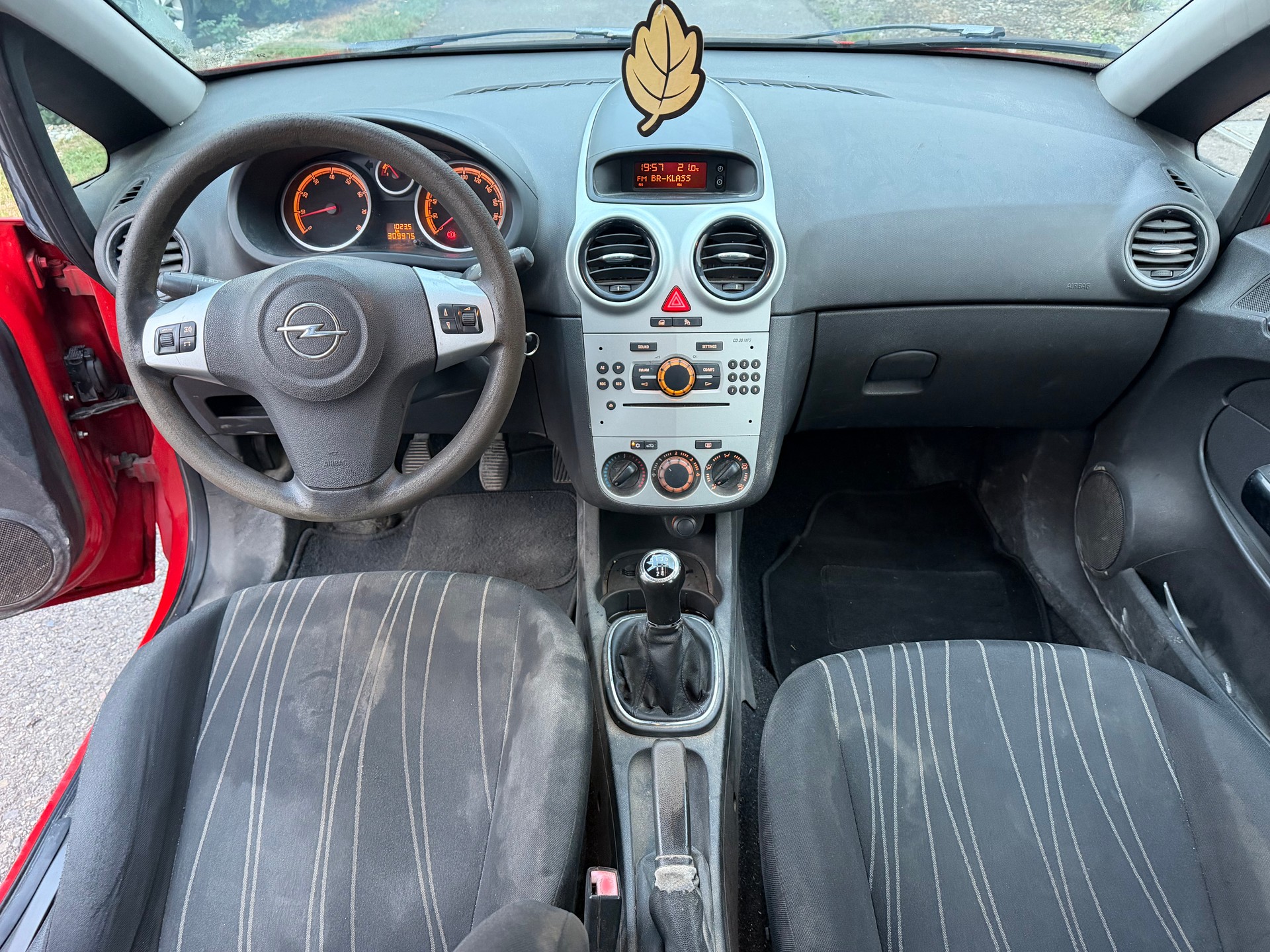 OPEL Corsa 1.2 TP-image-10