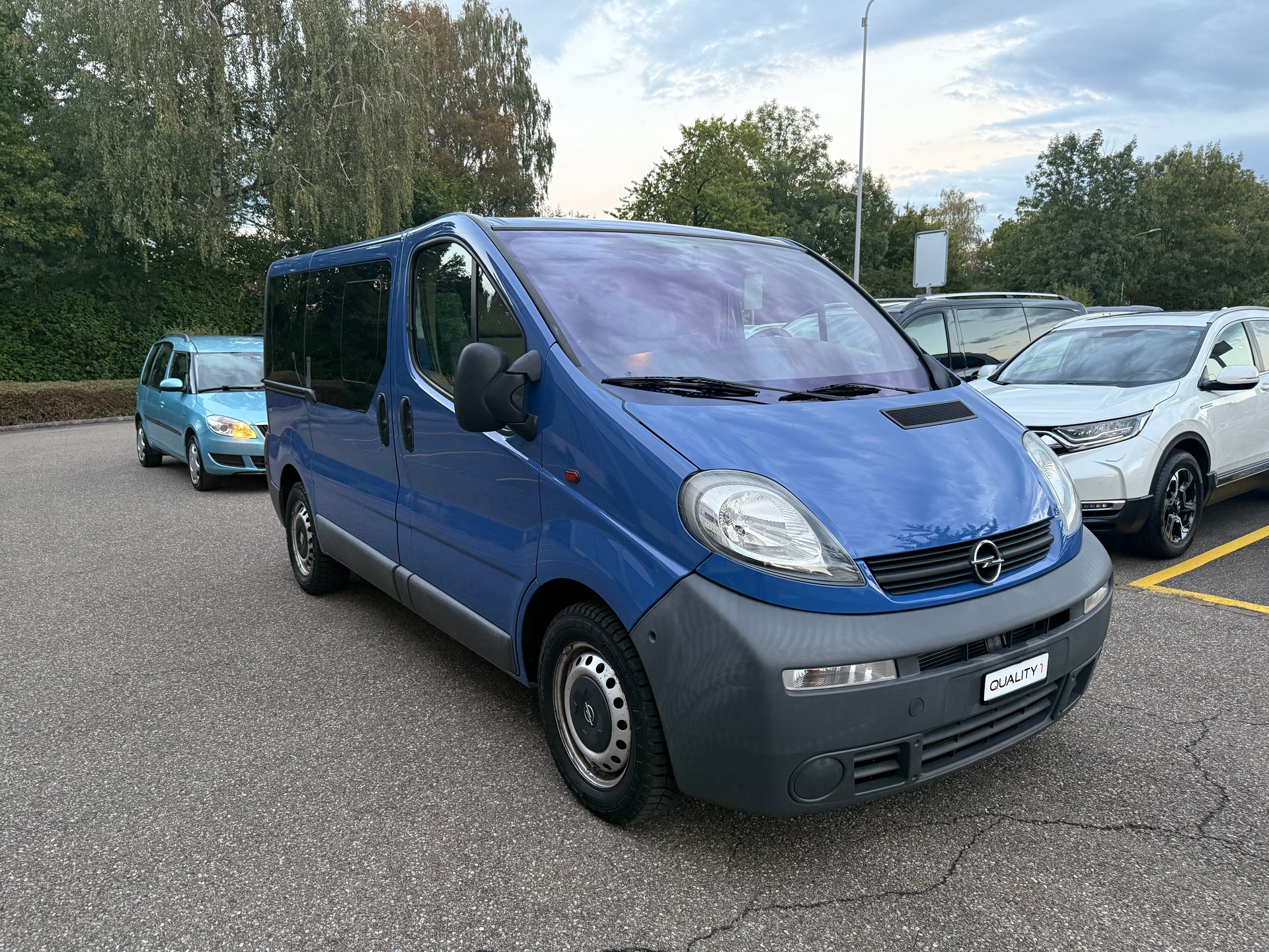 OPEL Vivaro 2.5 CDTI 2.7t-image-2