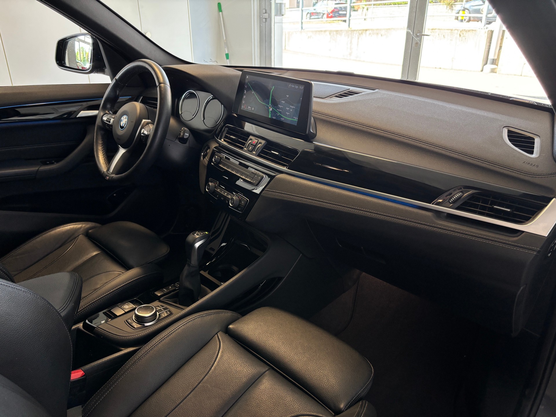 BMW X1 xDrive 25e M Sport Steptronic-image-7