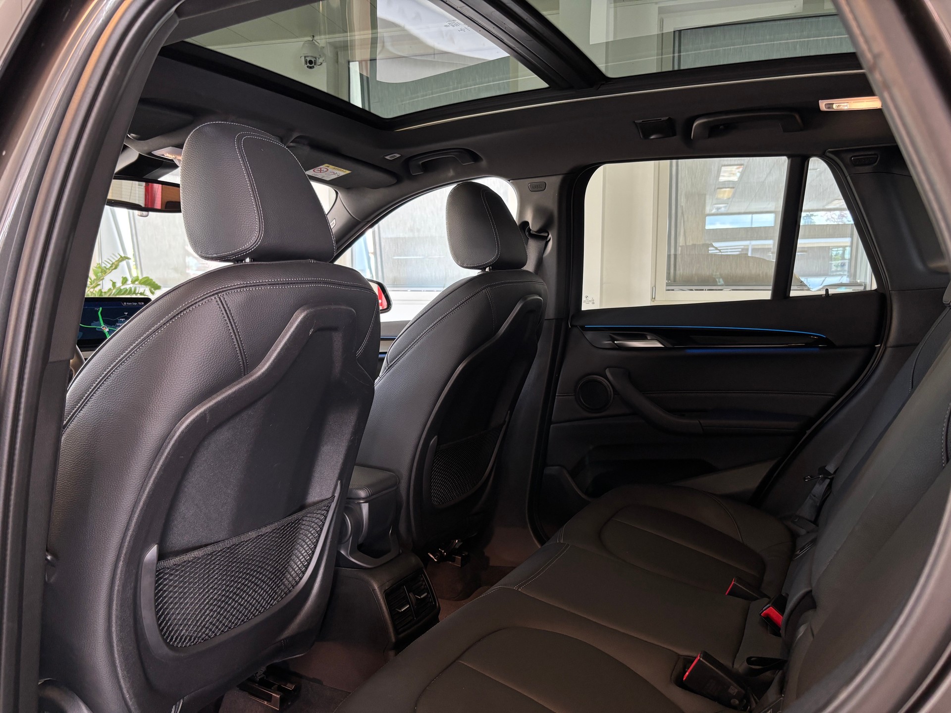 BMW X1 xDrive 25e M Sport Steptronic-image-12