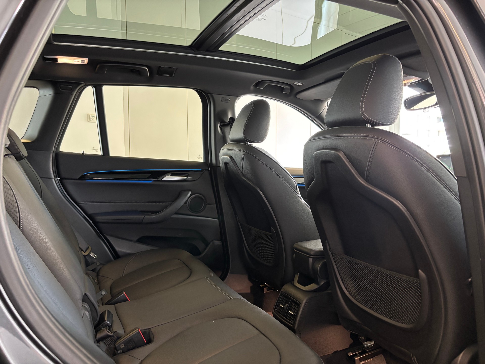 BMW X1 xDrive 25e M Sport Steptronic-image-11
