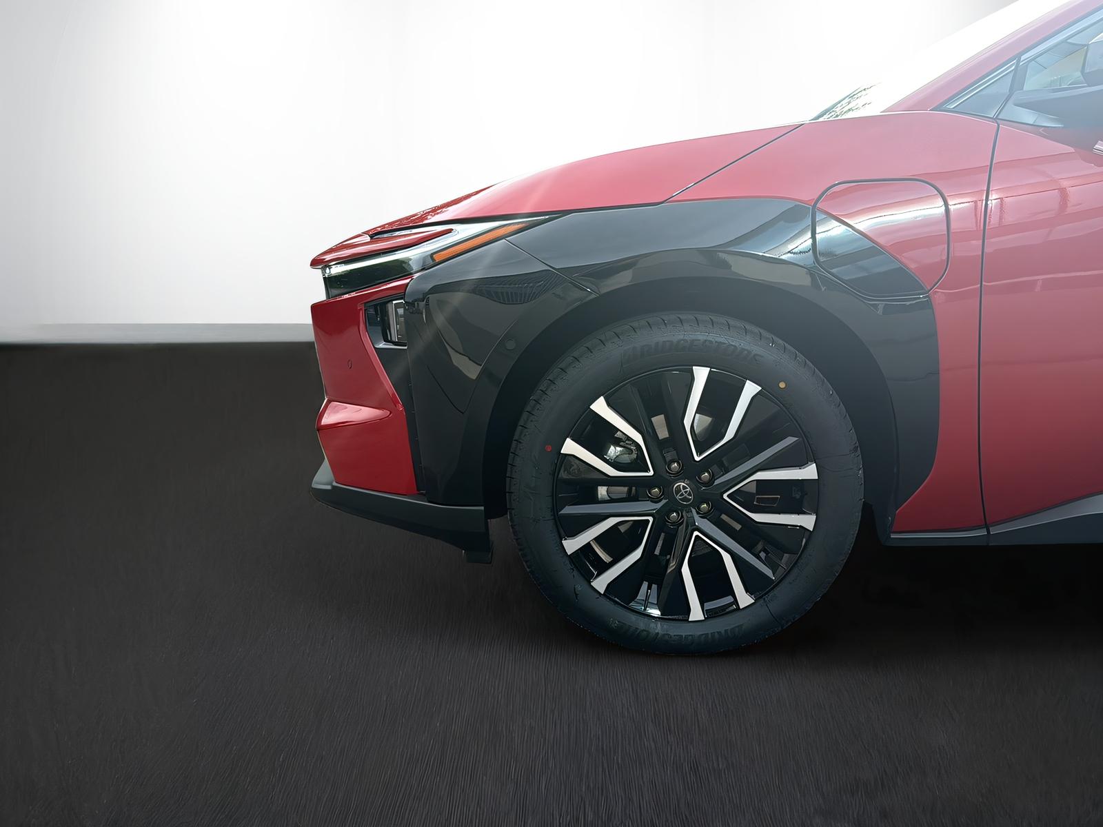 TOYOTA bZ4X Premium AWD-showroom-element-3