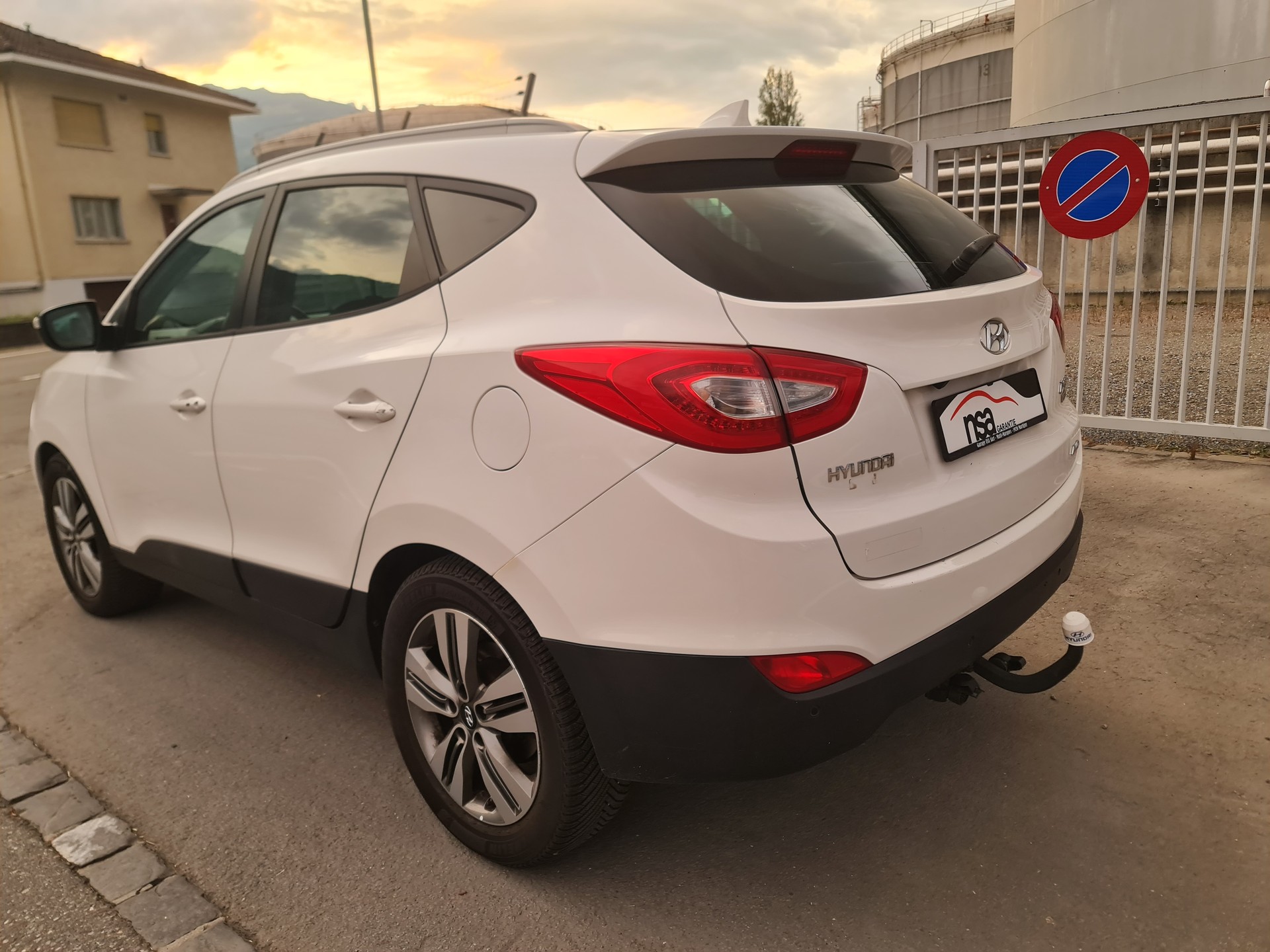 HYUNDAI iX 35 2.0 CRDi Vertex 4WD Automatic-image-2