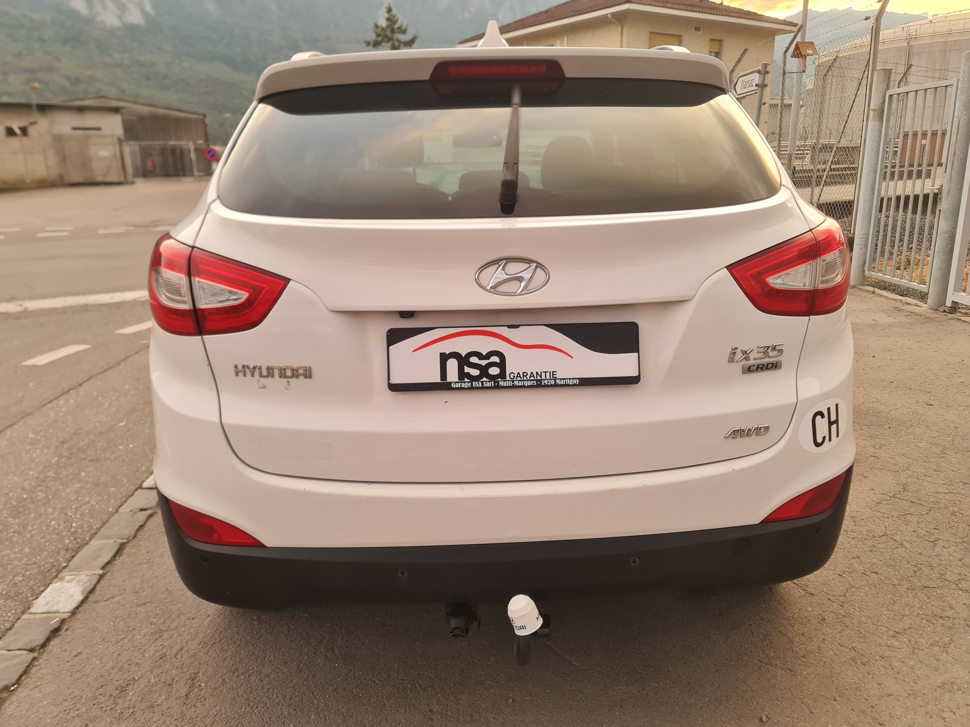 HYUNDAI iX 35 2.0 CRDi Vertex 4WD Automatic-image-5