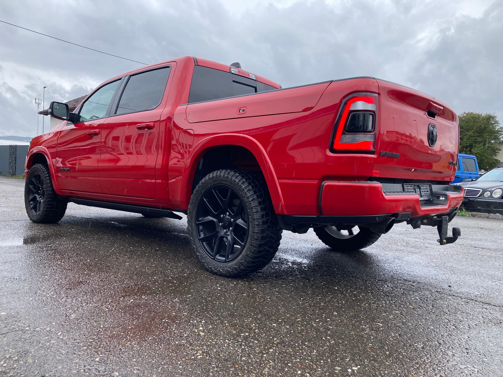 DODGE Ram 1500 5.7 V8 Laramie Sport Crew Cab E-Torque-image-4