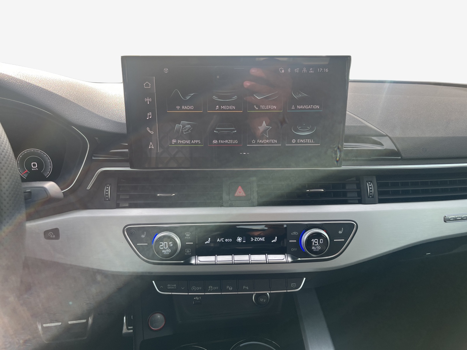 AUDI S5 Cabriolet 3.0 TFSI quattro tiptronic-image-10