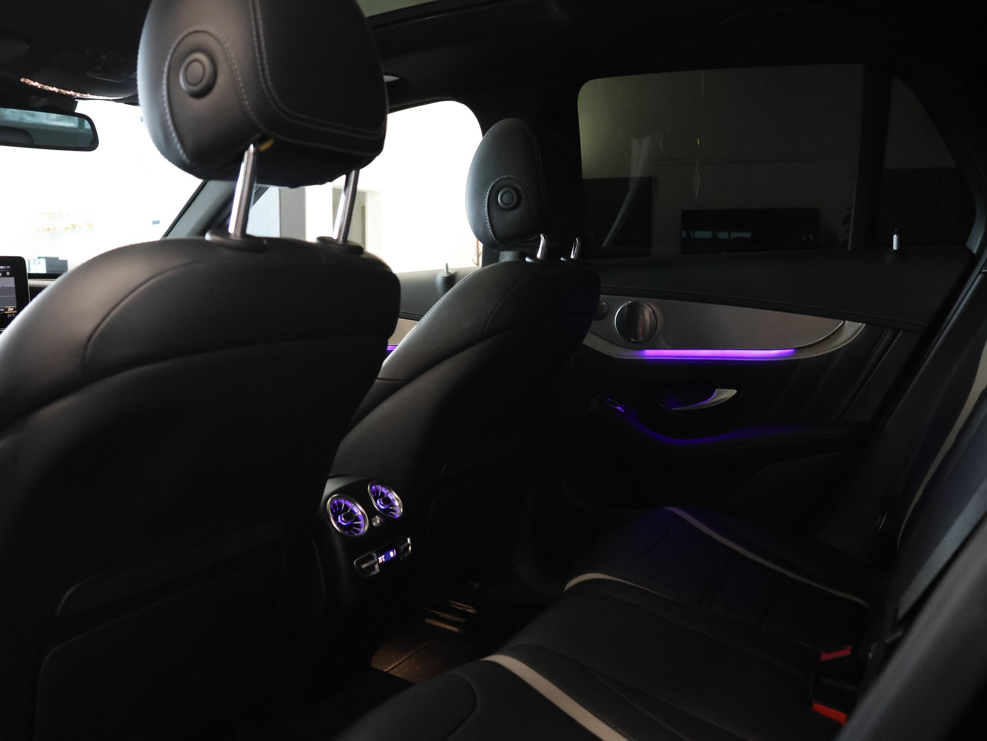 MERCEDES-BENZ GLC 63 S AMG 4Matic+ 9G-Tronic *Panoramadach* *360 Kamera*-image-43
