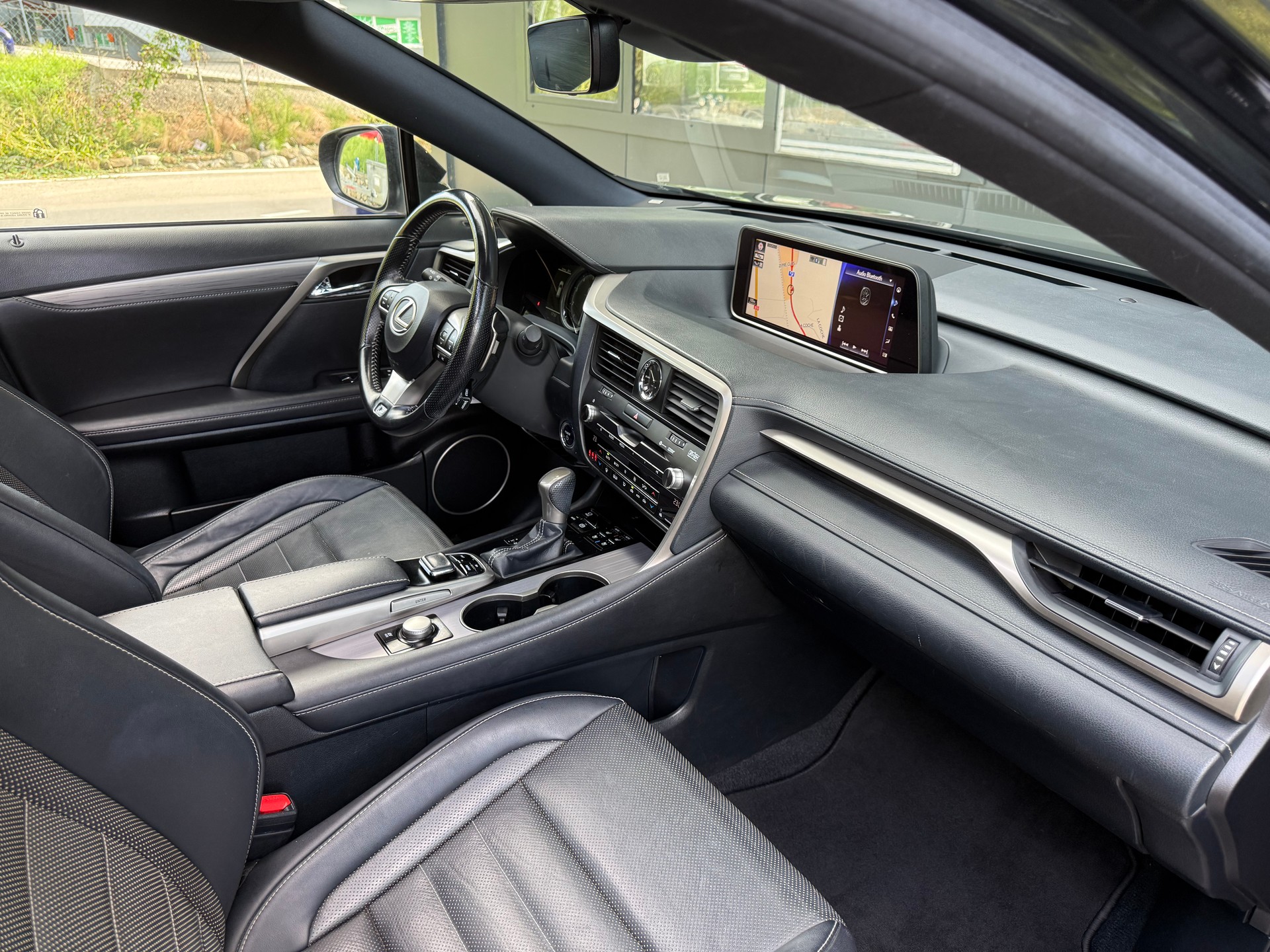 LEXUS RX 450h F-Sport AWD CVT-image-12