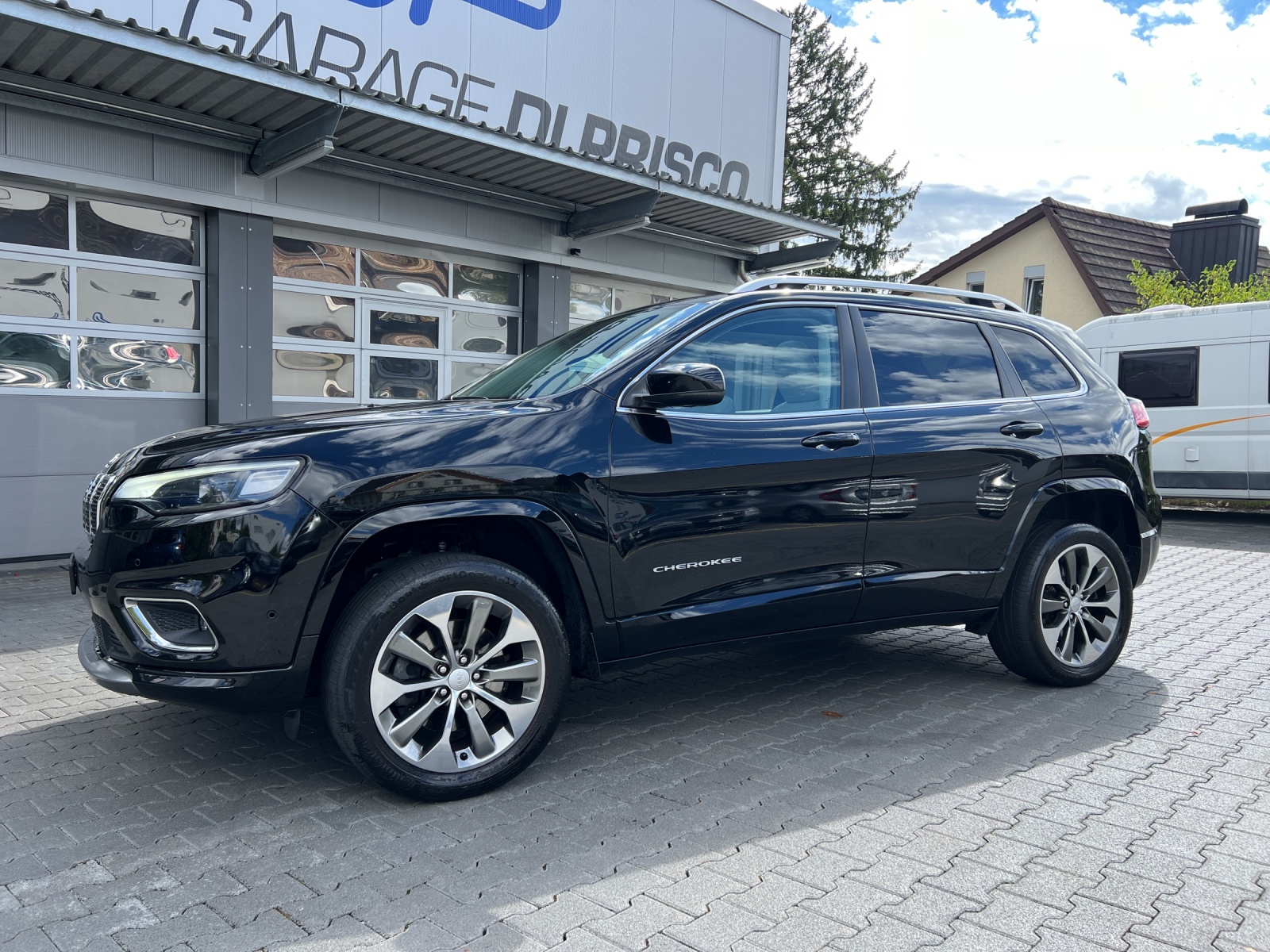 JEEP Cherokee 2.2MJ Overland AWD Drive I 9ATX-image-0