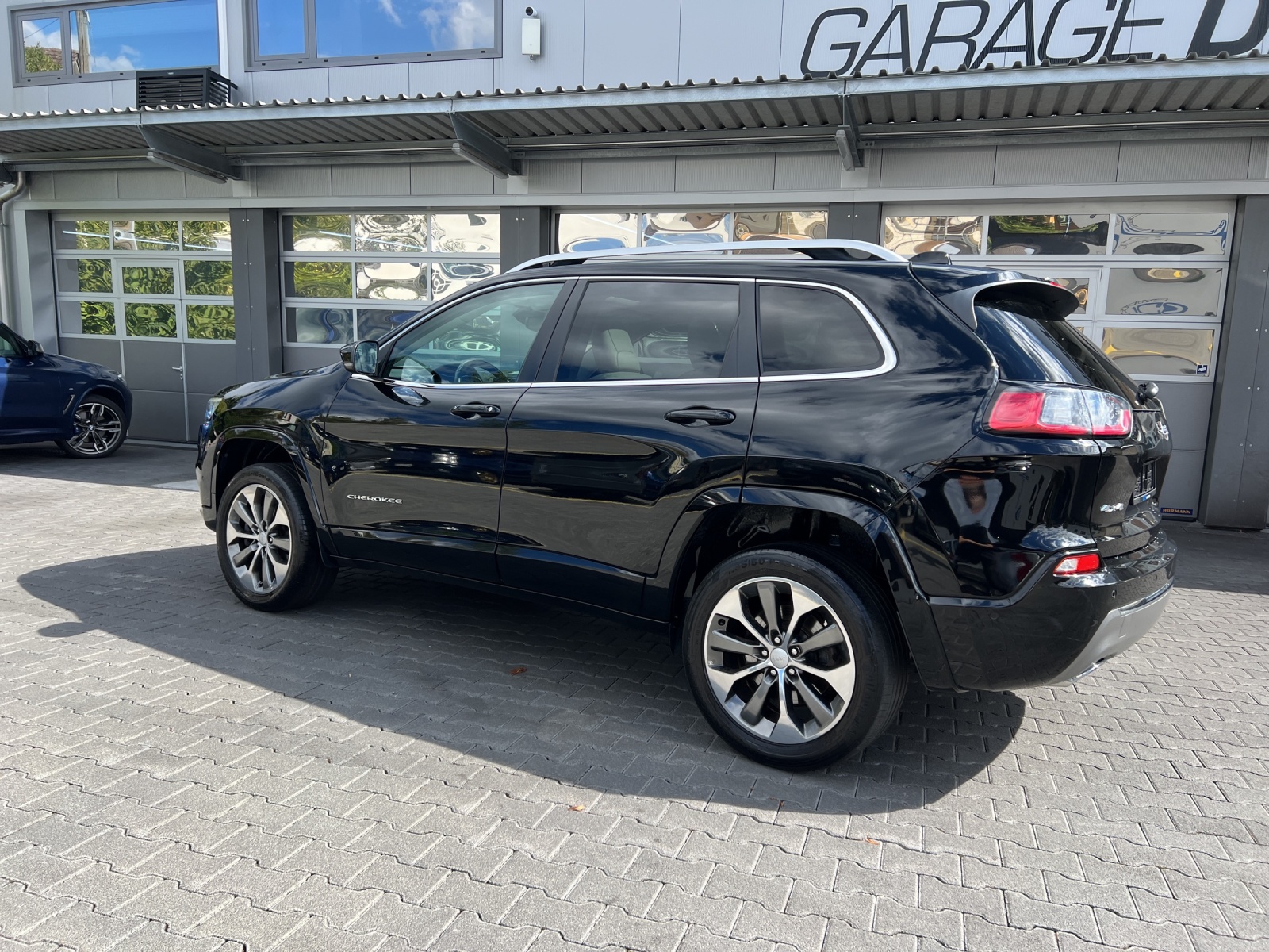 JEEP Cherokee 2.2MJ Overland AWD Drive I 9ATX-image-2