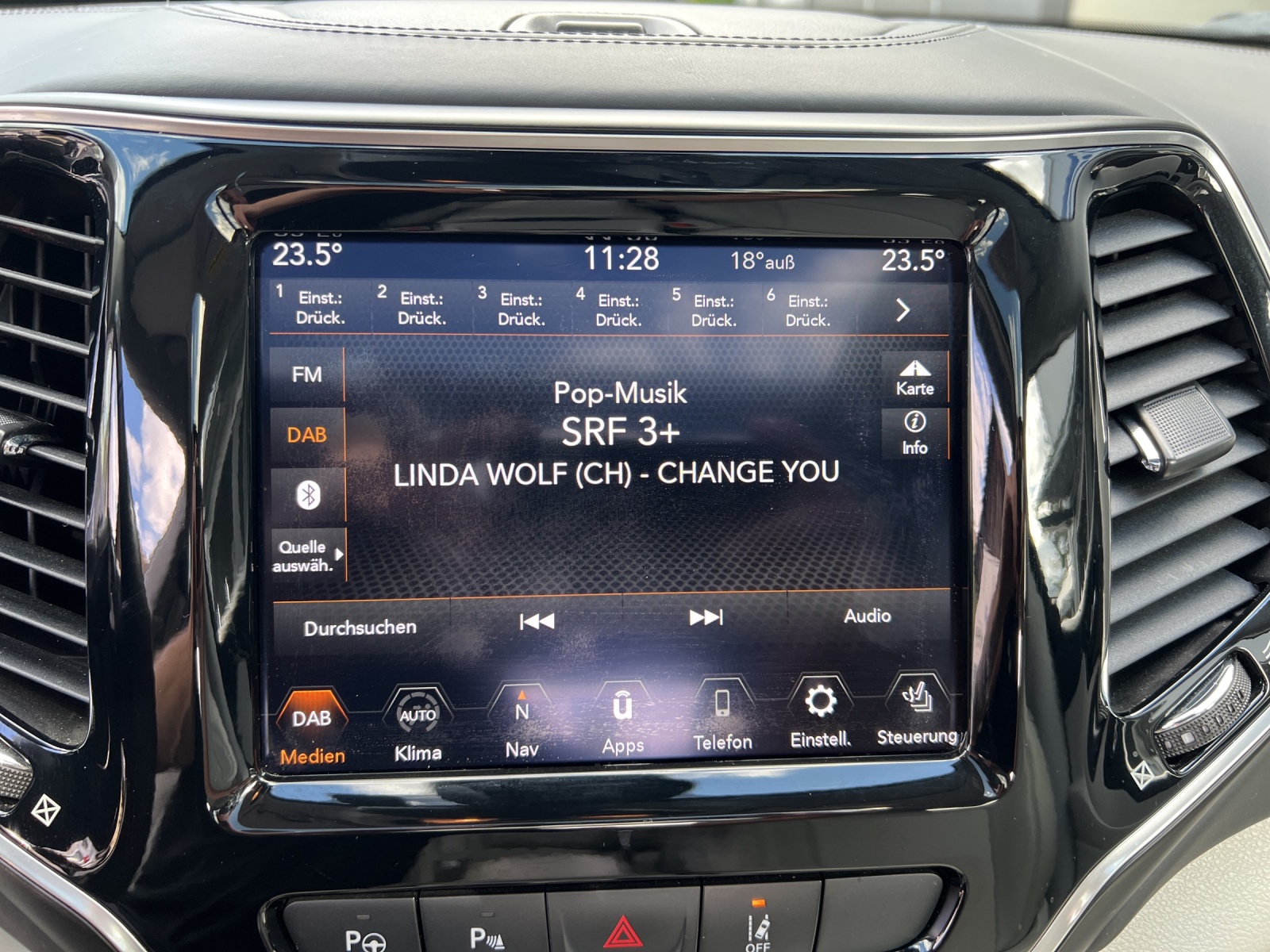 JEEP Cherokee 2.2MJ Overland AWD Drive I 9ATX-image-13