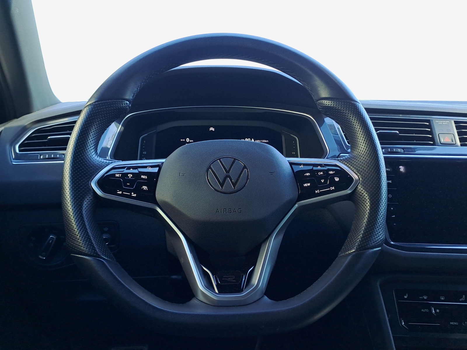 VW Tiguan 1.4TSI PHEV Selection DSG-image-9