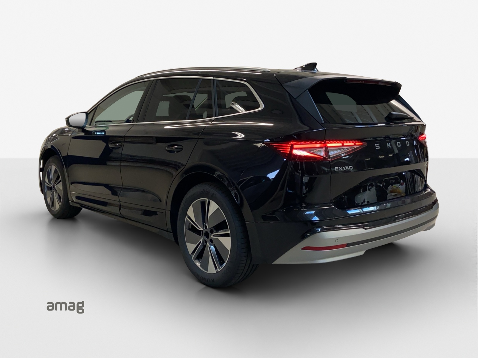 SKODA Enyaq 85x Dynamic 4x4-image-2