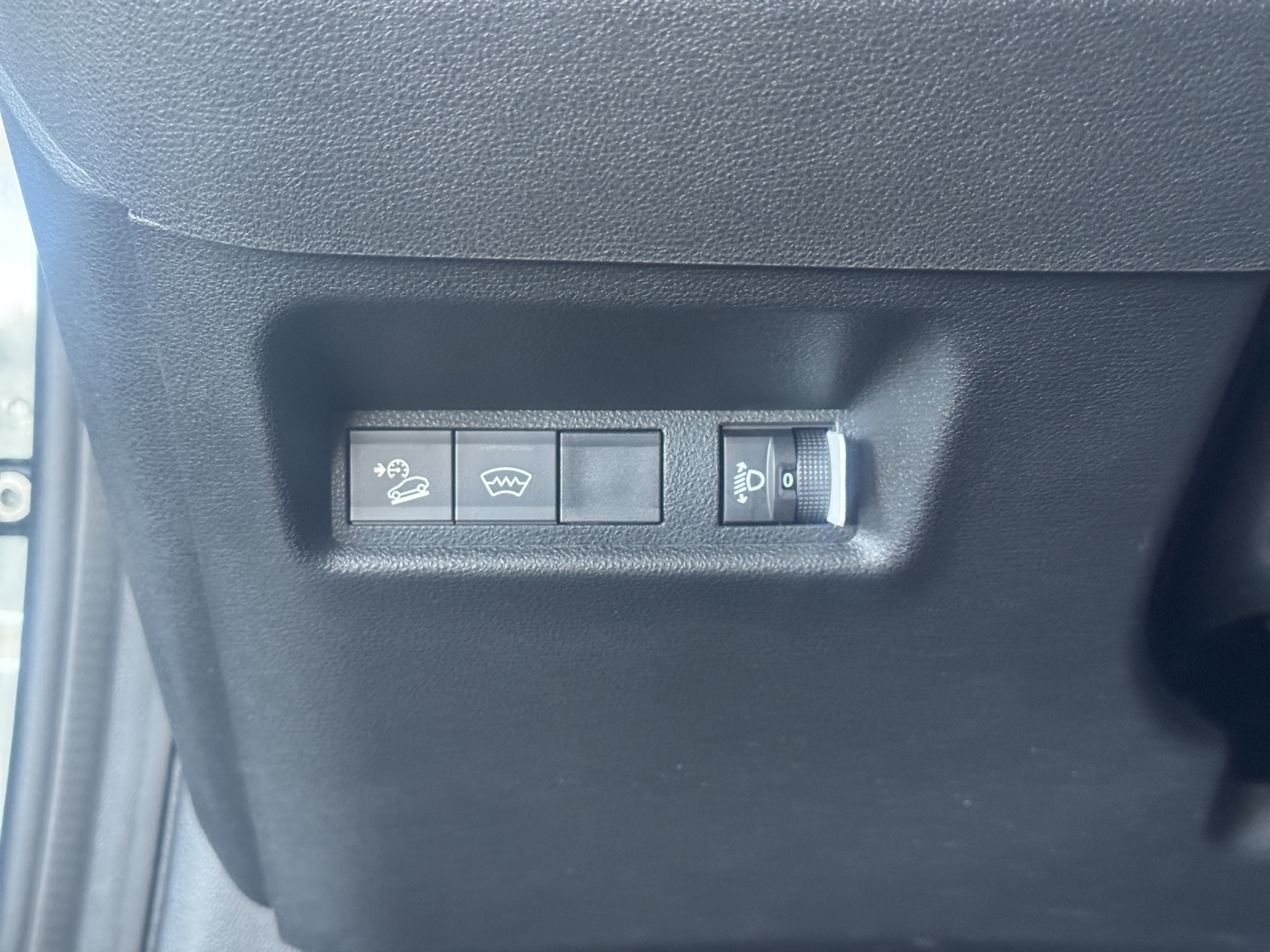 JEEP Avenger Altitude-image-15