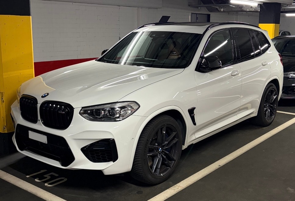 BMW M Competition-image-16