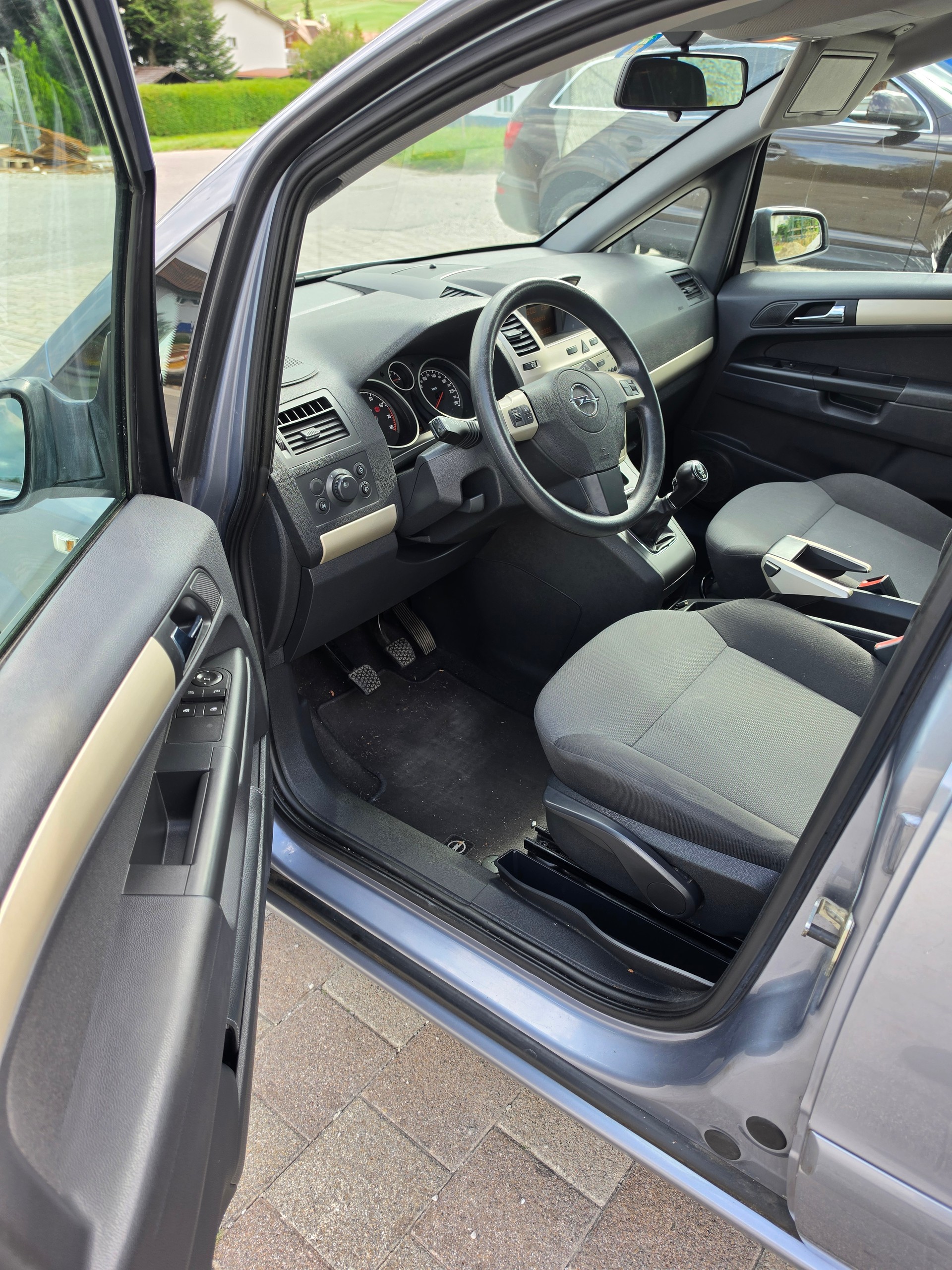 OPEL 1.8 16V Enjoy Easytr.-image-5