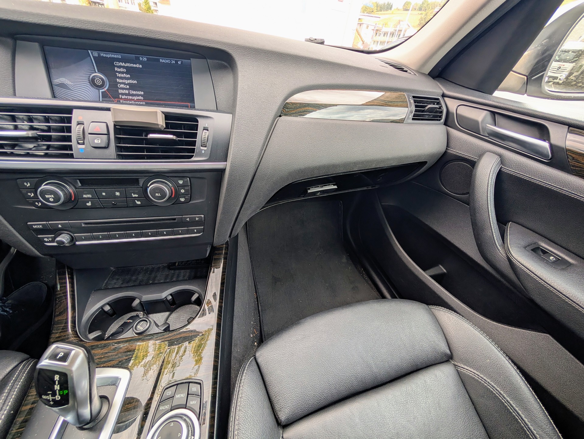 BMW X3 xDrive 35i Steptronic-image-7