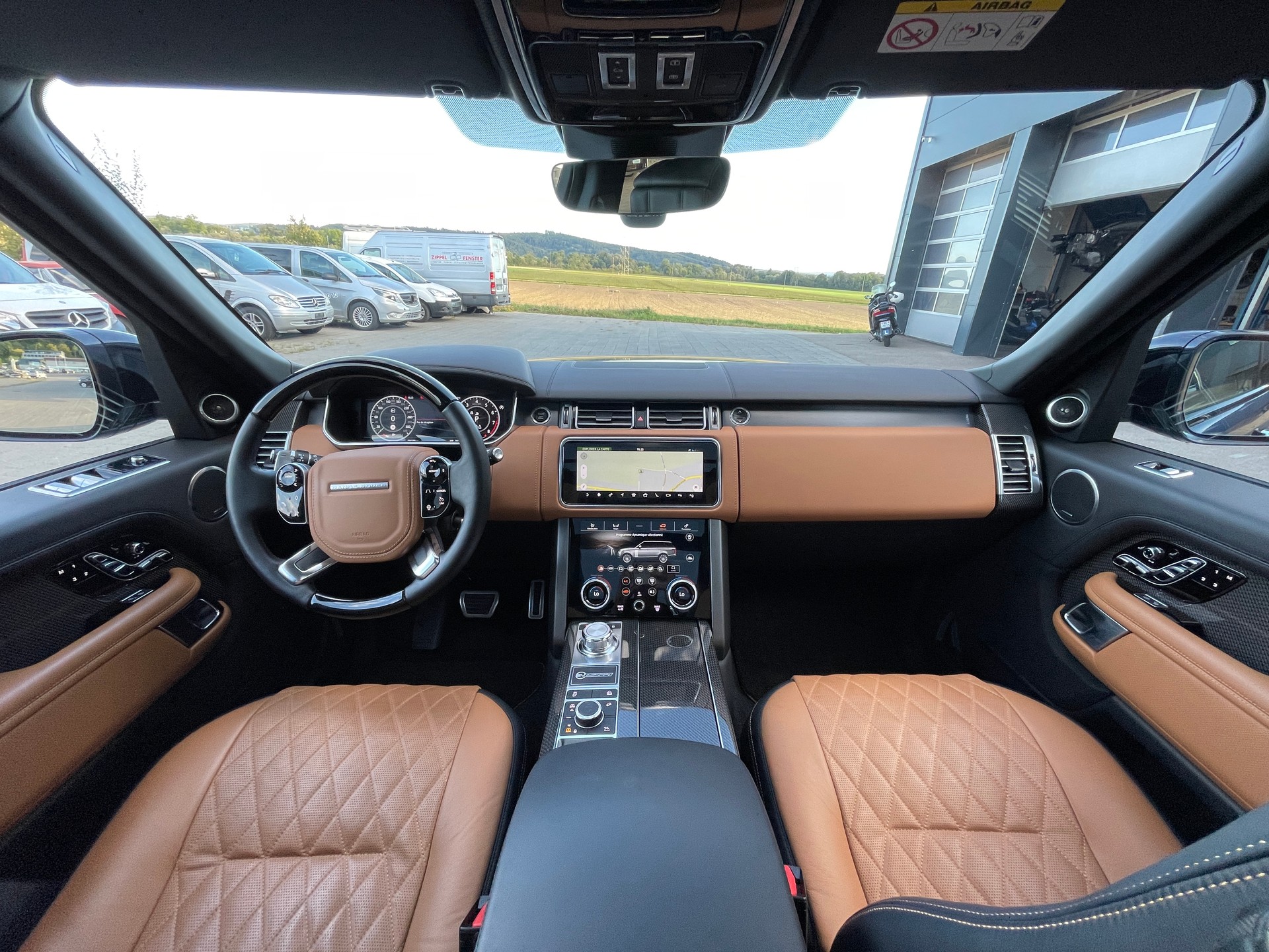 LAND ROVER Range Rover 5.0 V8 S/C SV AB Automatic-image-6