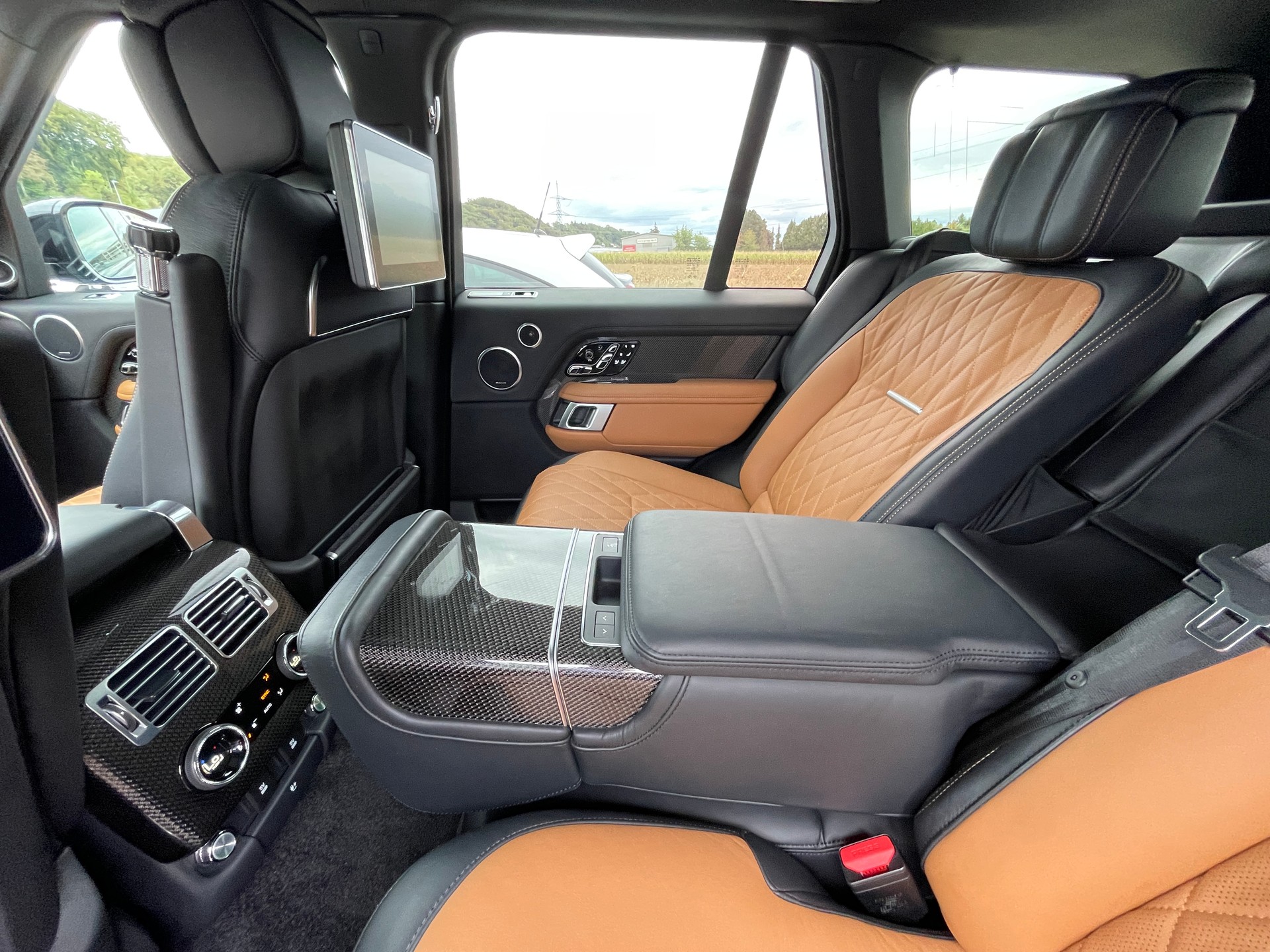 LAND ROVER Range Rover 5.0 V8 S/C SV AB Automatic-image-11