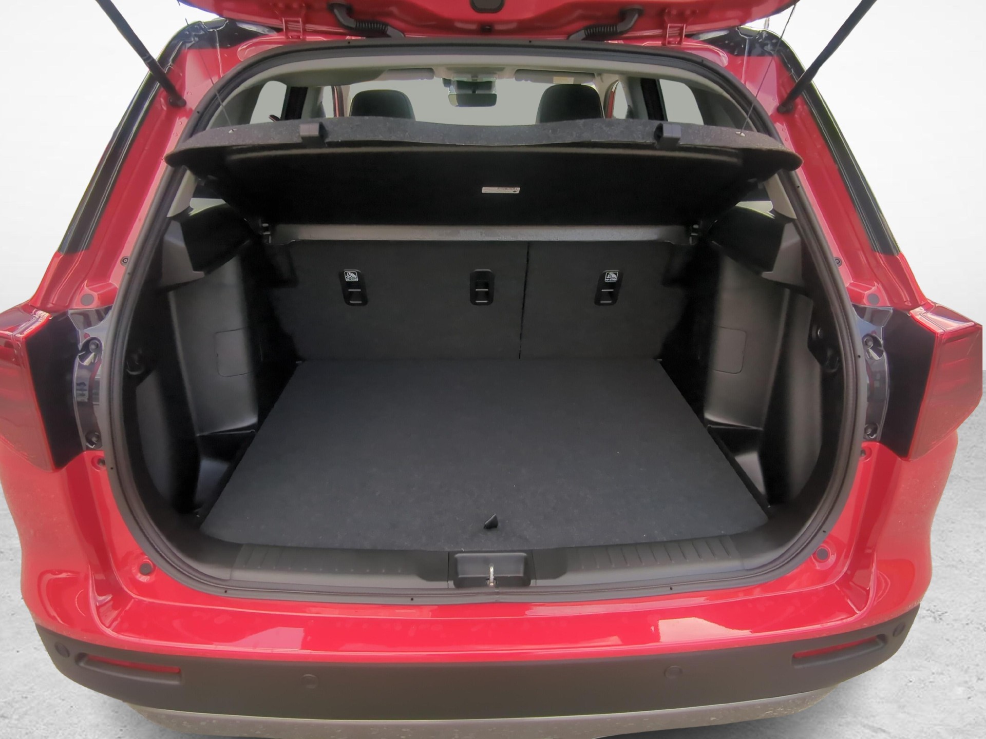 SUZUKI Vitara 1.4 T Sakura Top Hybrid 4x4 / 1.99% Leasing-image-11