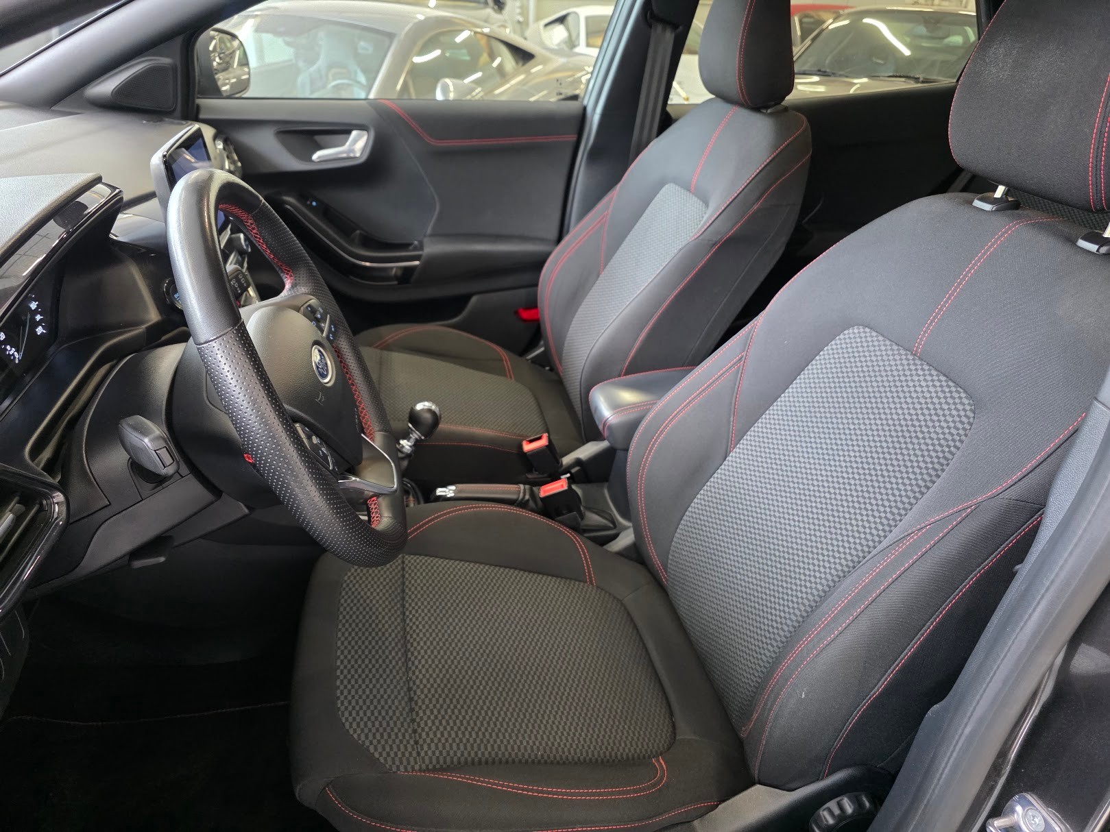 FORD Puma 1.0 MHEV ST-Line-image-6