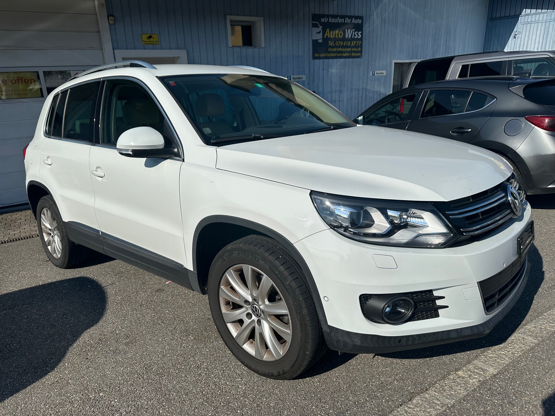 VW Tiguan 2.0 TSI Sport&Style 4Motion DSG-image-2