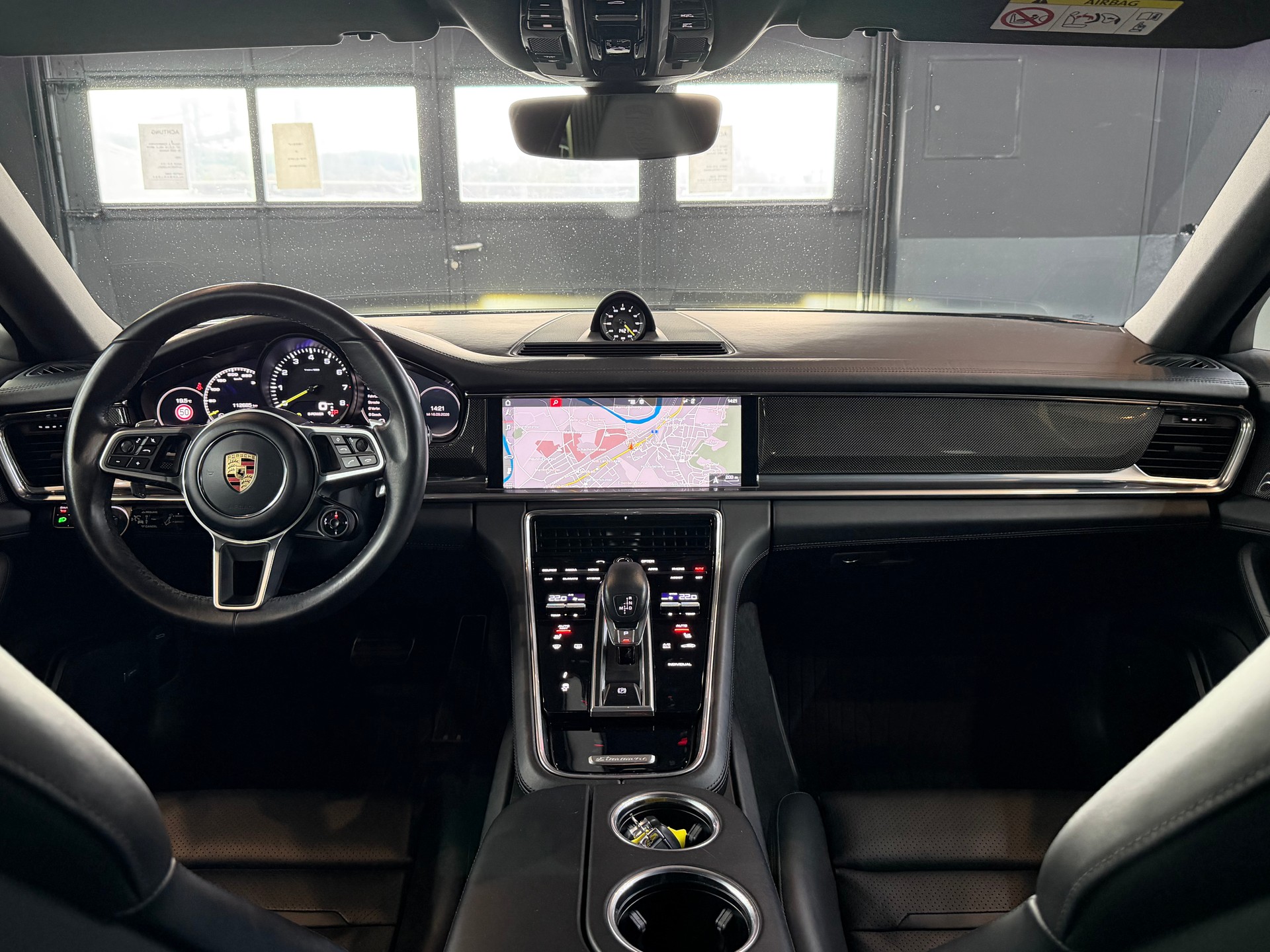 PORSCHE Panamera 4 E-Hybrid Sport Turismo PDK-image-12