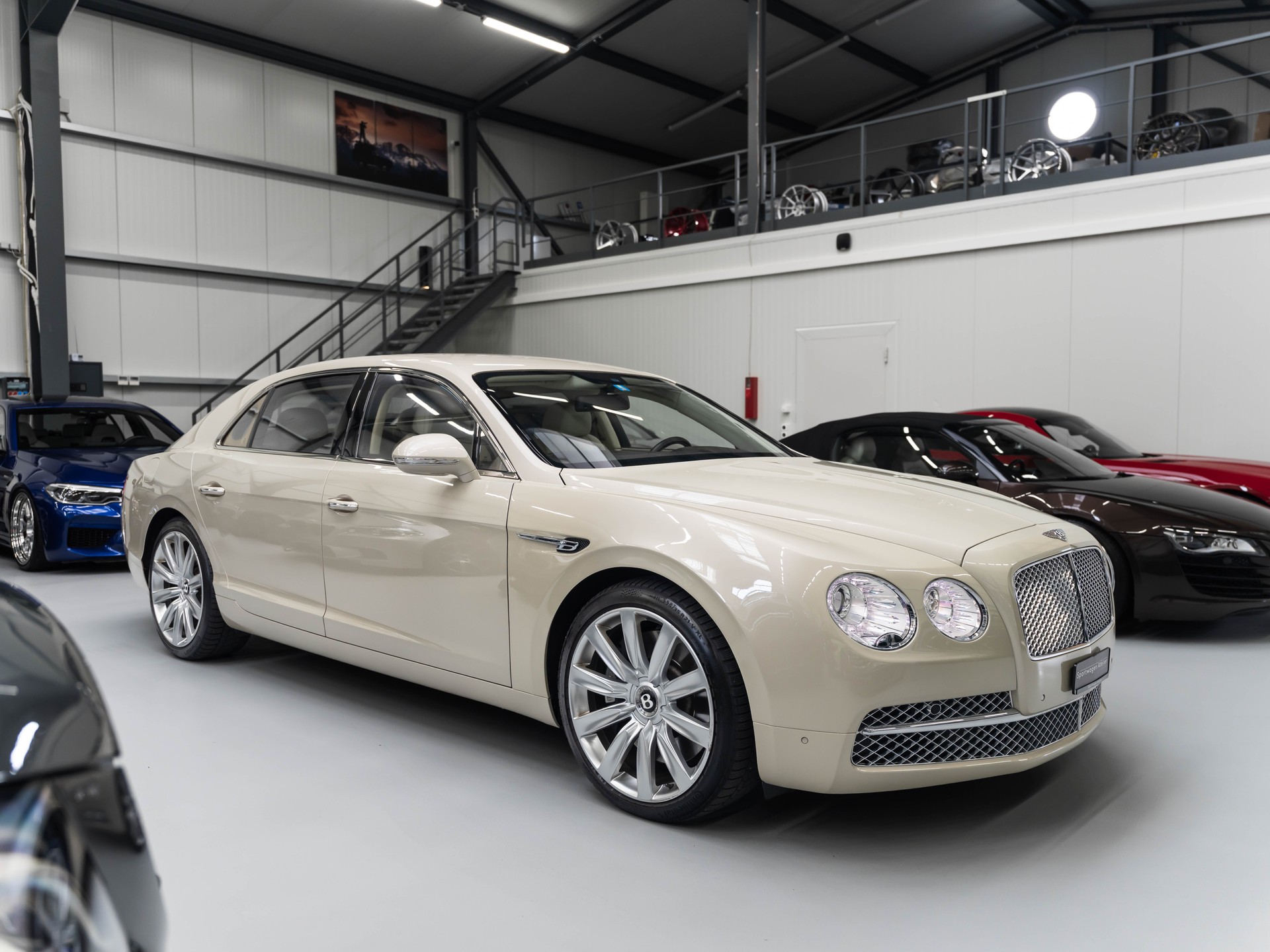 BENTLEY Flying Spur 6.0-image-4
