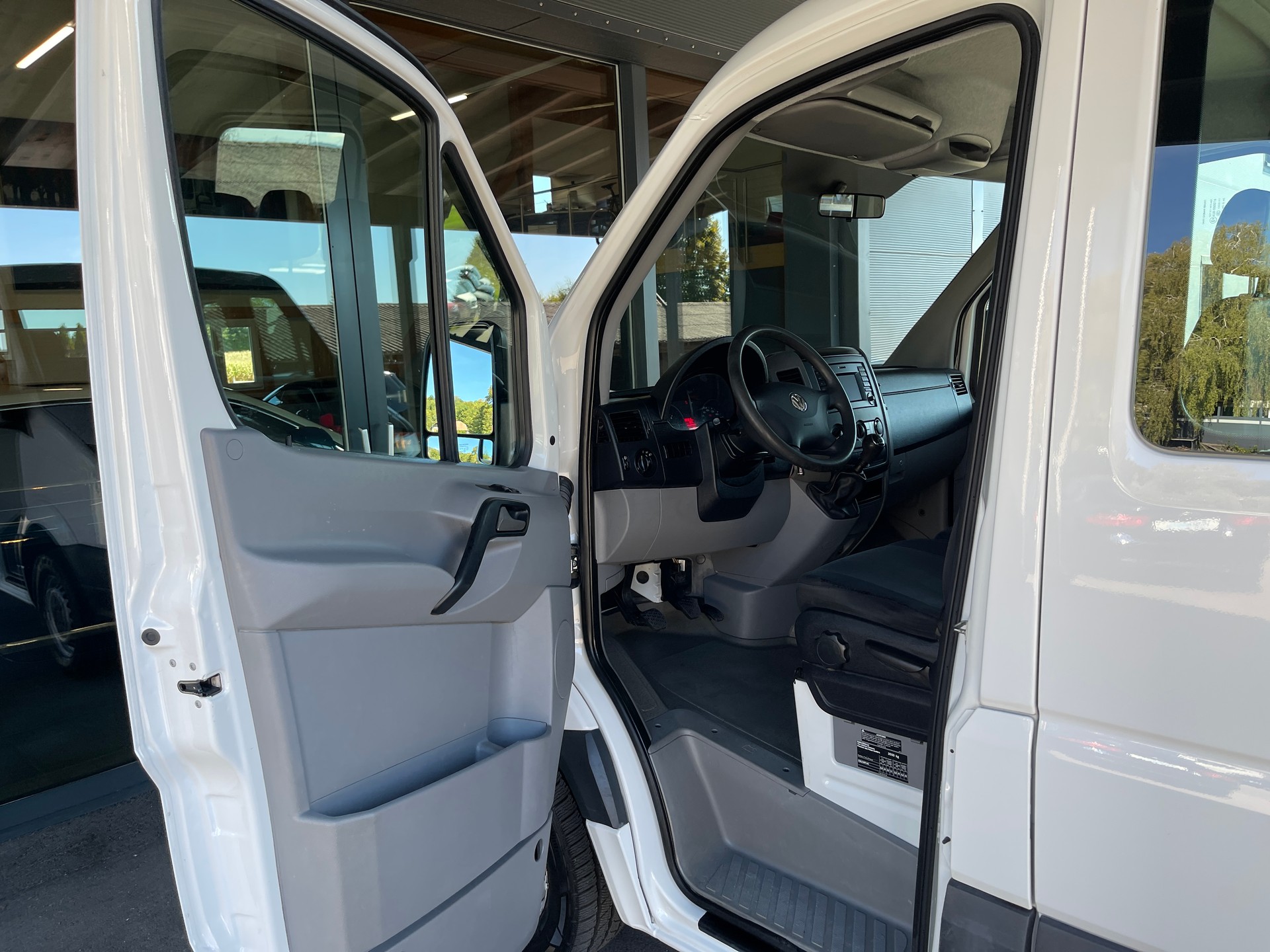 VW Crafter 35 2.0 TDI CR*Kippbrücke*7 Plätzer-image-8