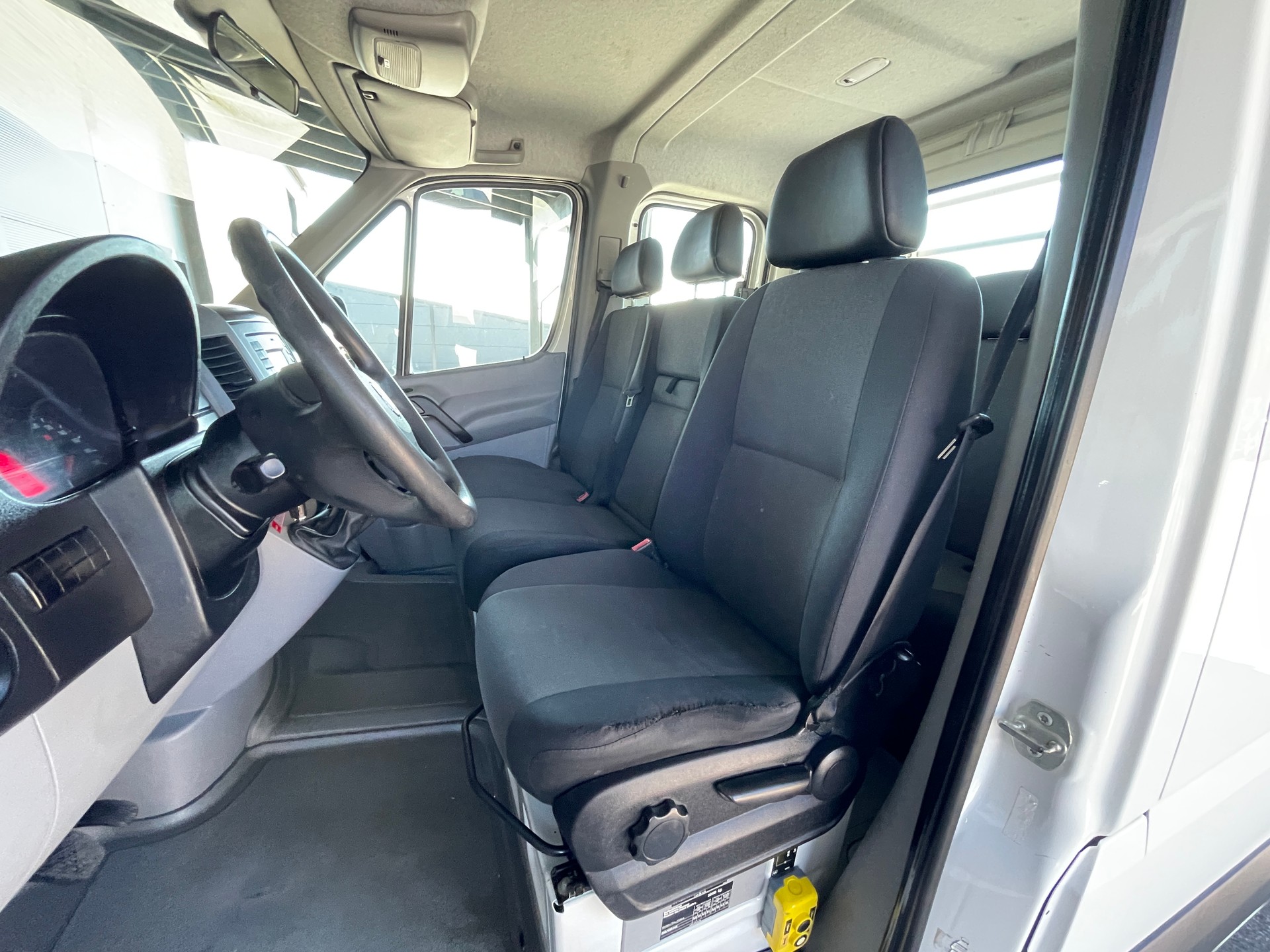 VW Crafter 35 2.0 TDI CR*Kippbrücke*7 Plätzer-image-12