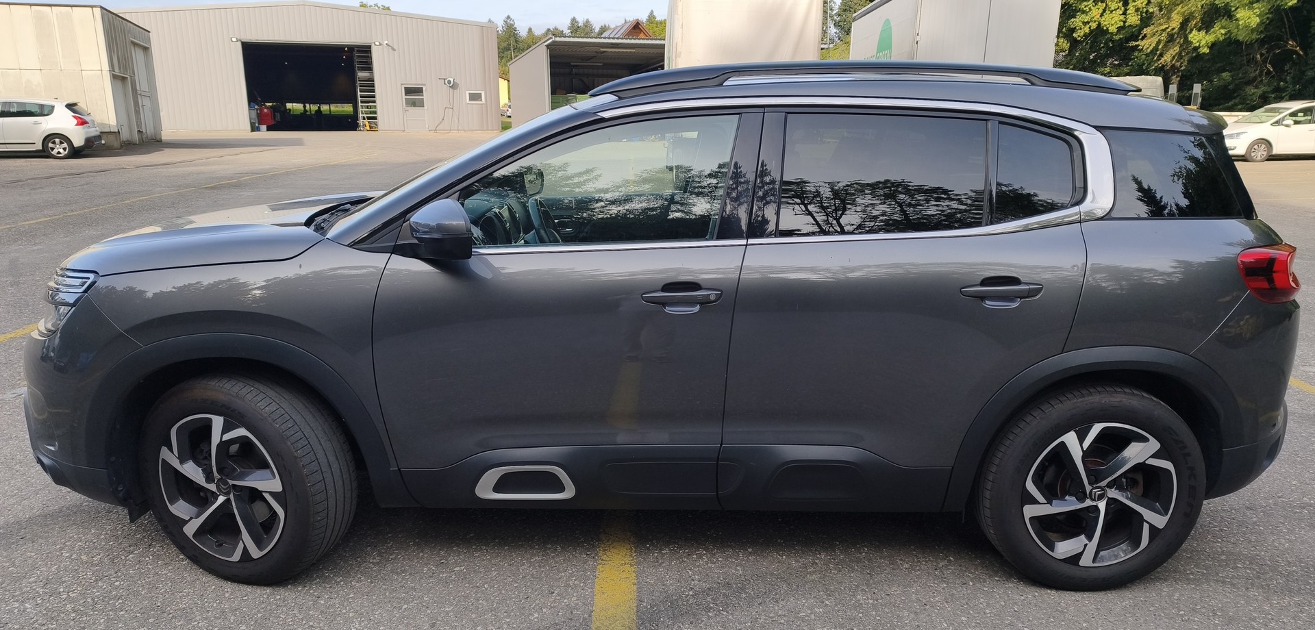 CITROEN 2.0 BlueHDi Shine-image-0