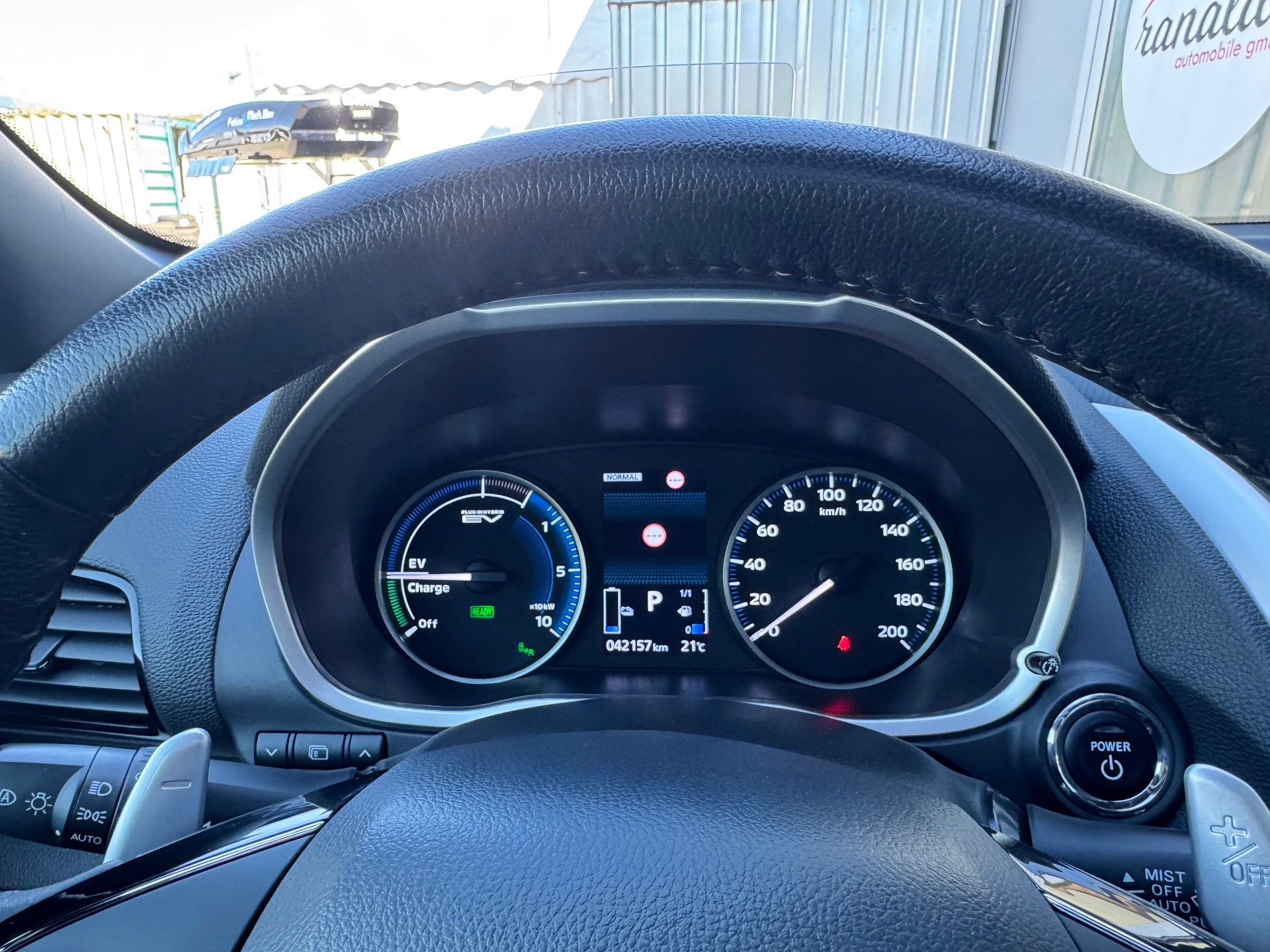 MITSUBISHI Eclipse Cross 2.4 PHEV Instyle+4x4+LED Scheinwerfer+Panorama-Schiebedach+Keyless+ACC+Leder+Navigation+Rückfahrkamera+AHK+-image-20