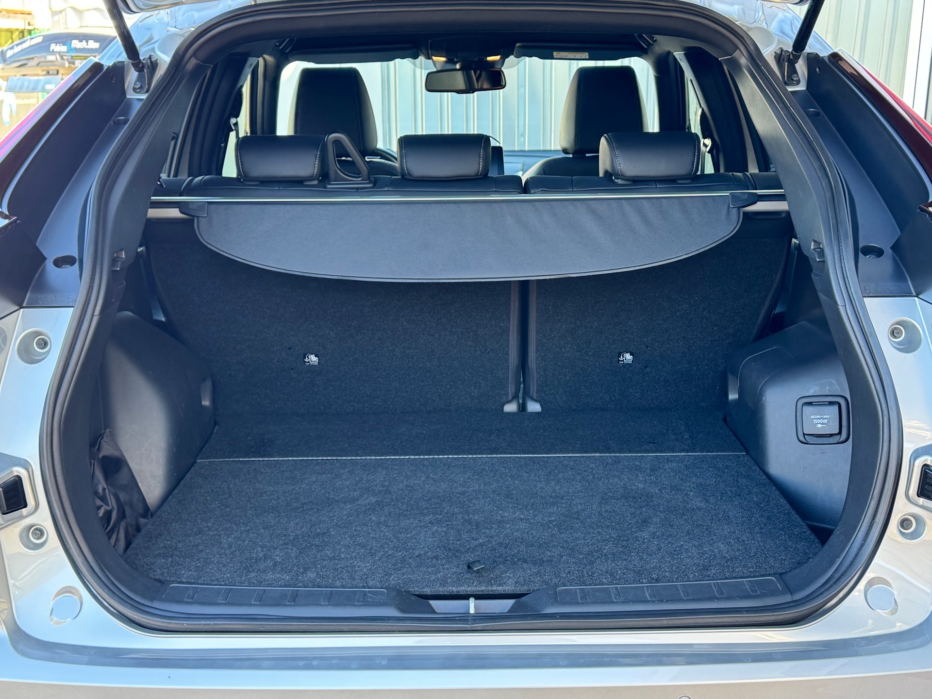 MITSUBISHI Eclipse Cross 2.4 PHEV Instyle+4x4+LED Scheinwerfer+Panorama-Schiebedach+Keyless+ACC+Leder+Navigation+Rückfahrkamera+AHK+-image-8
