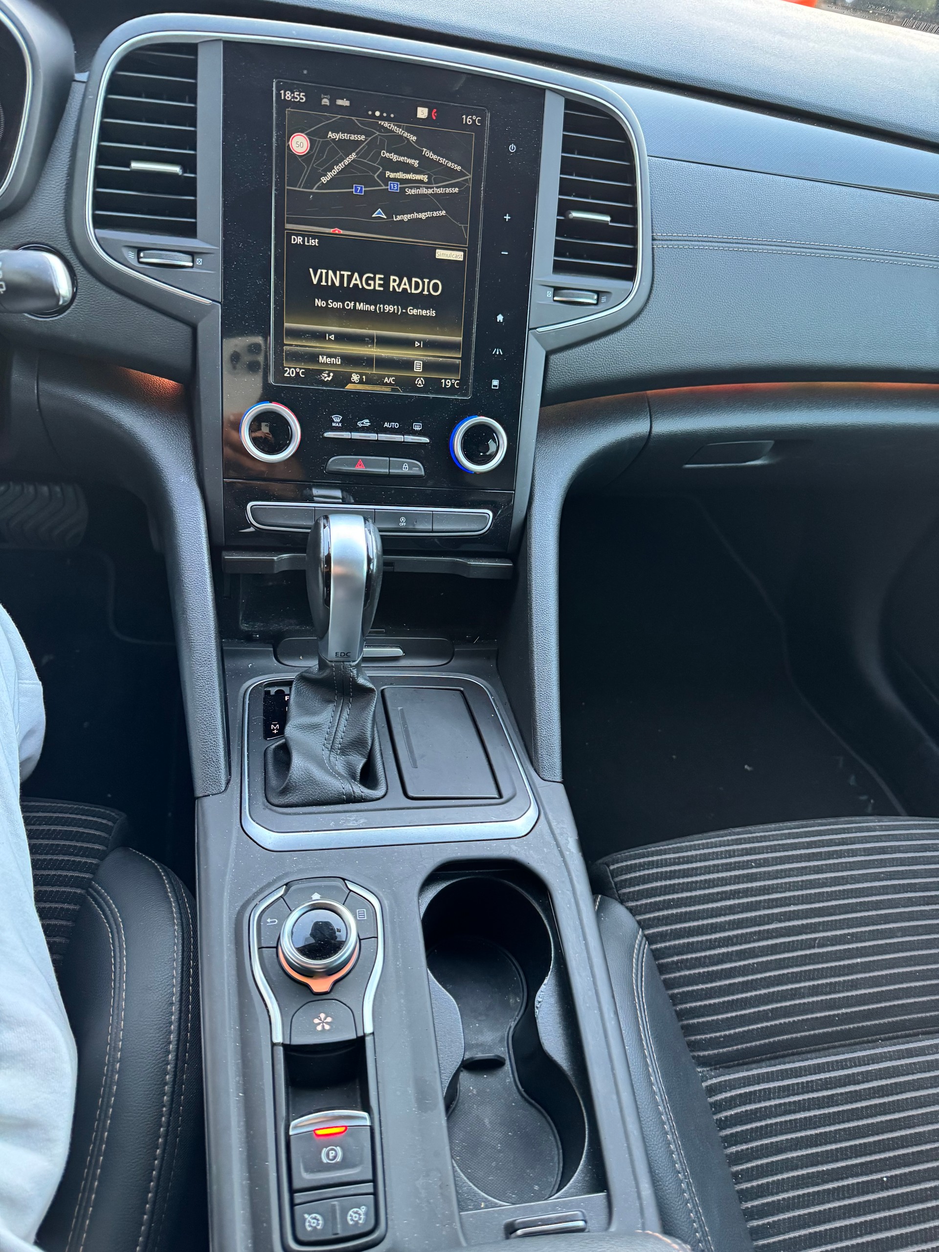 RENAULT Talisman Grandtour 1.6 dCi Intens EDC-image-9