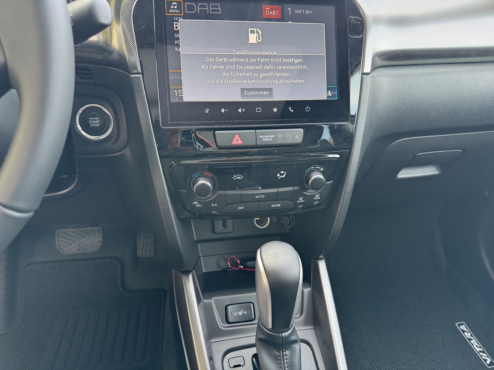 SUZUKI Vitara 1.4 T Piz Sulai Top Hybrid 4x4-image-15