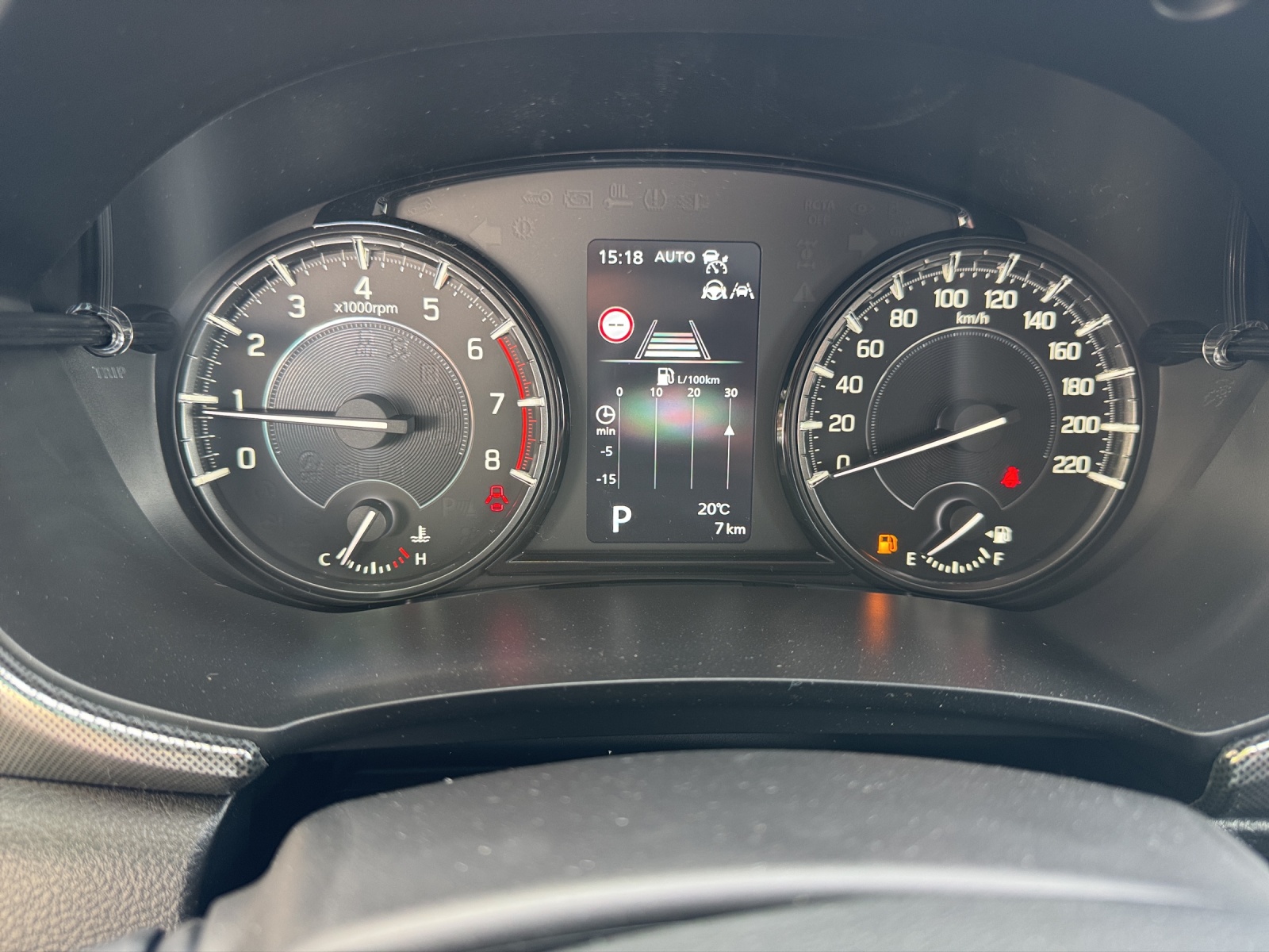 SUZUKI Vitara 1.4 T Piz Sulai Top Hybrid 4x4-image-11