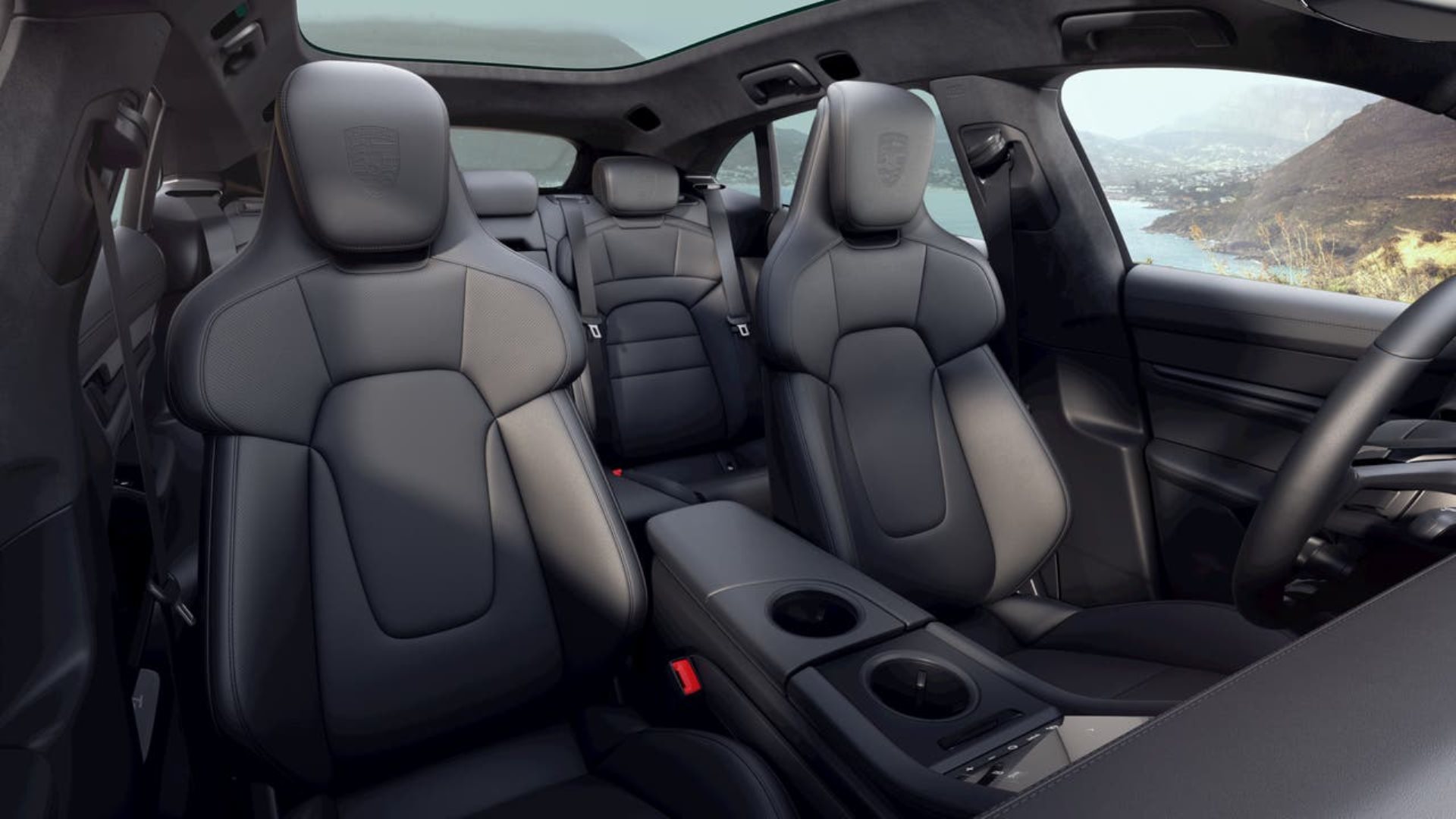 PORSCHE Taycan Turbo Cross Turismo-image-5