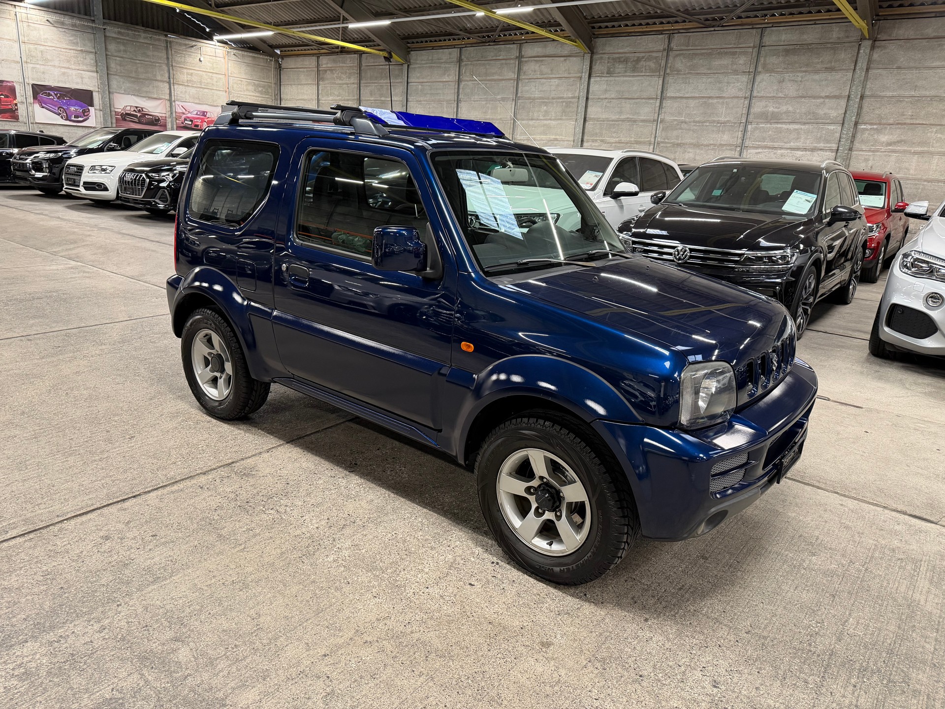 SUZUKI Jimny 1.3 16V GL Top-showroom-element-2