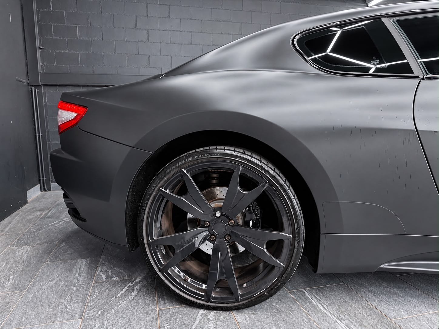 MASERATI GranTurismo S Automatica-image-5