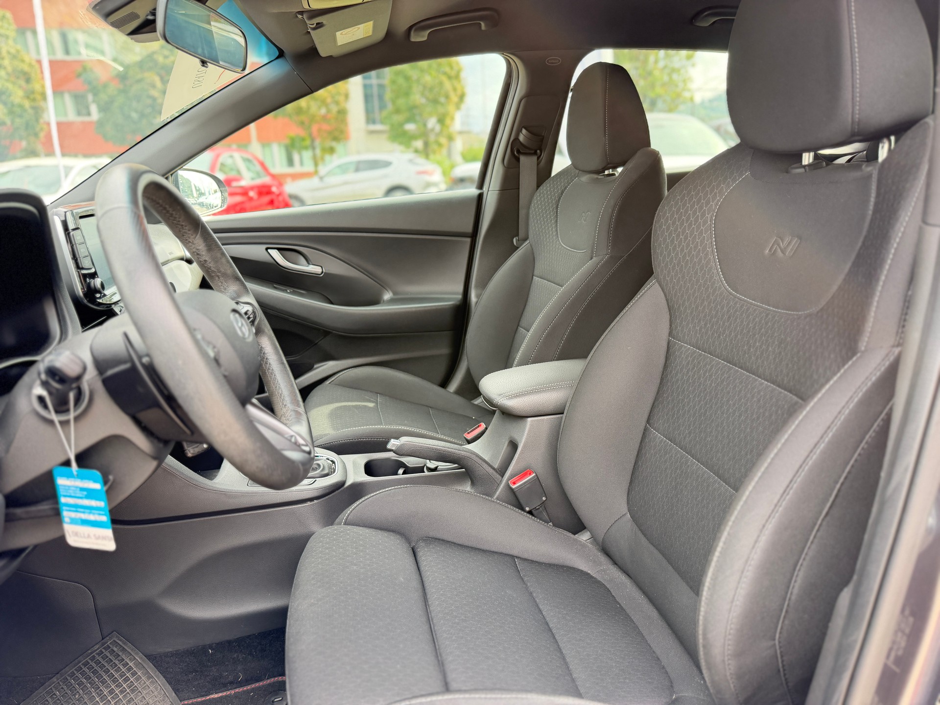 HYUNDAI i30 1.4 T-GDi N-Line DCT-image-8