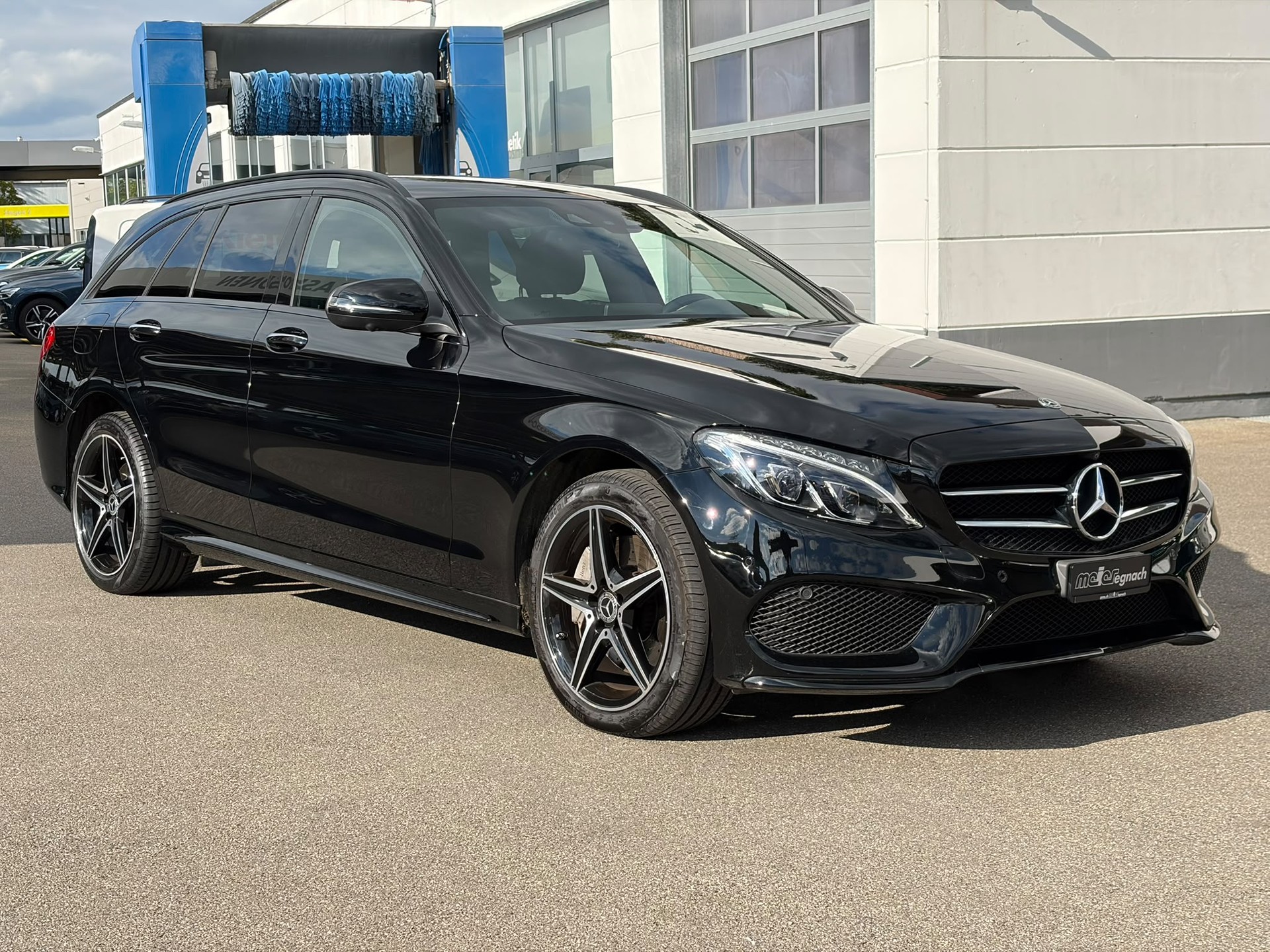 MERCEDES-BENZ C 250 d Swiss Star AMG Line 4Matic 9G-Tronic-image-2