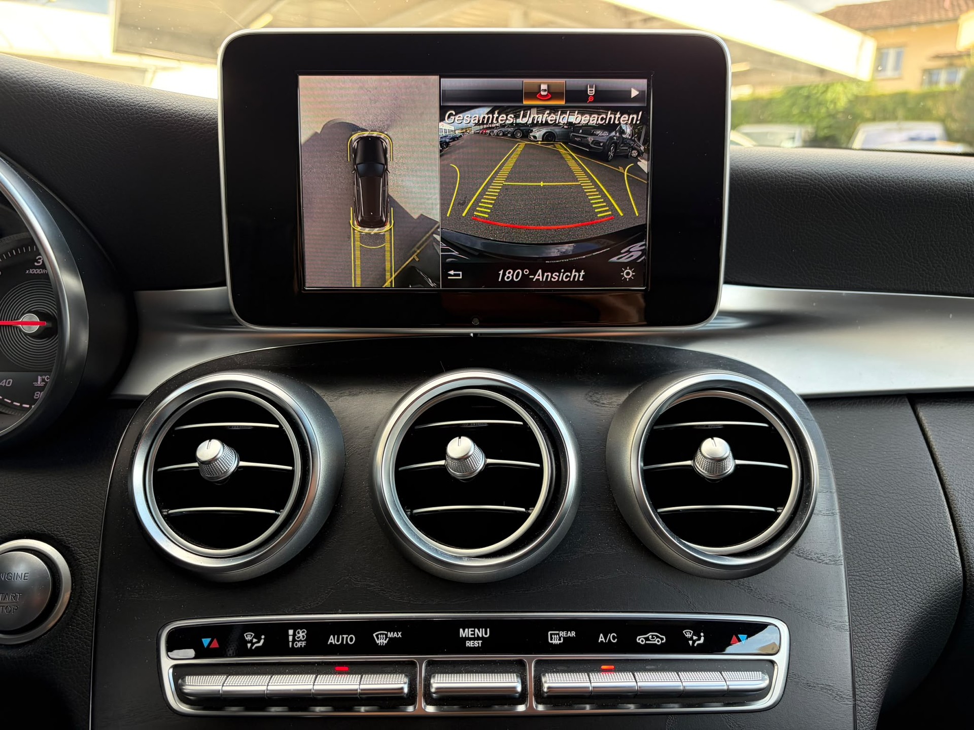 MERCEDES-BENZ C 250 d Swiss Star AMG Line 4Matic 9G-Tronic-image-11